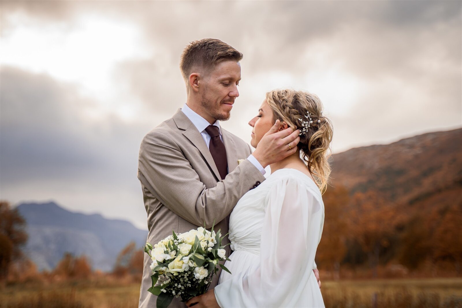 Anniken+Anders-portretter_A730762-Rediger-2