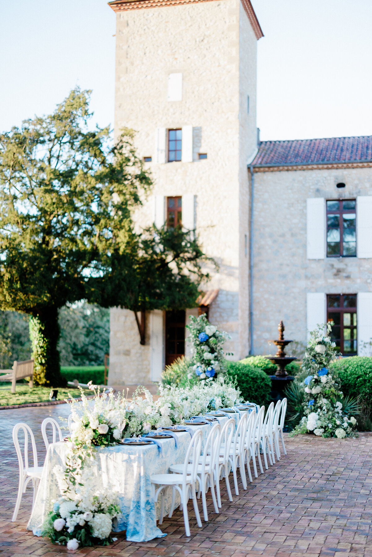 Chateau_Trieux_Stylized_Shoot_0161