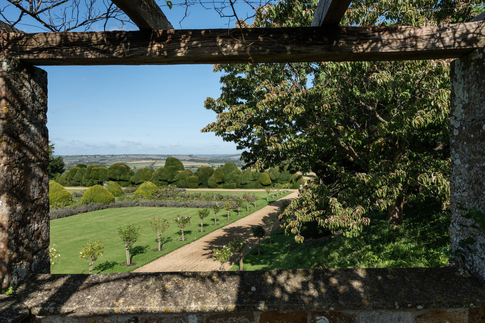 Rockingham-Castle-wedding-photography-1008