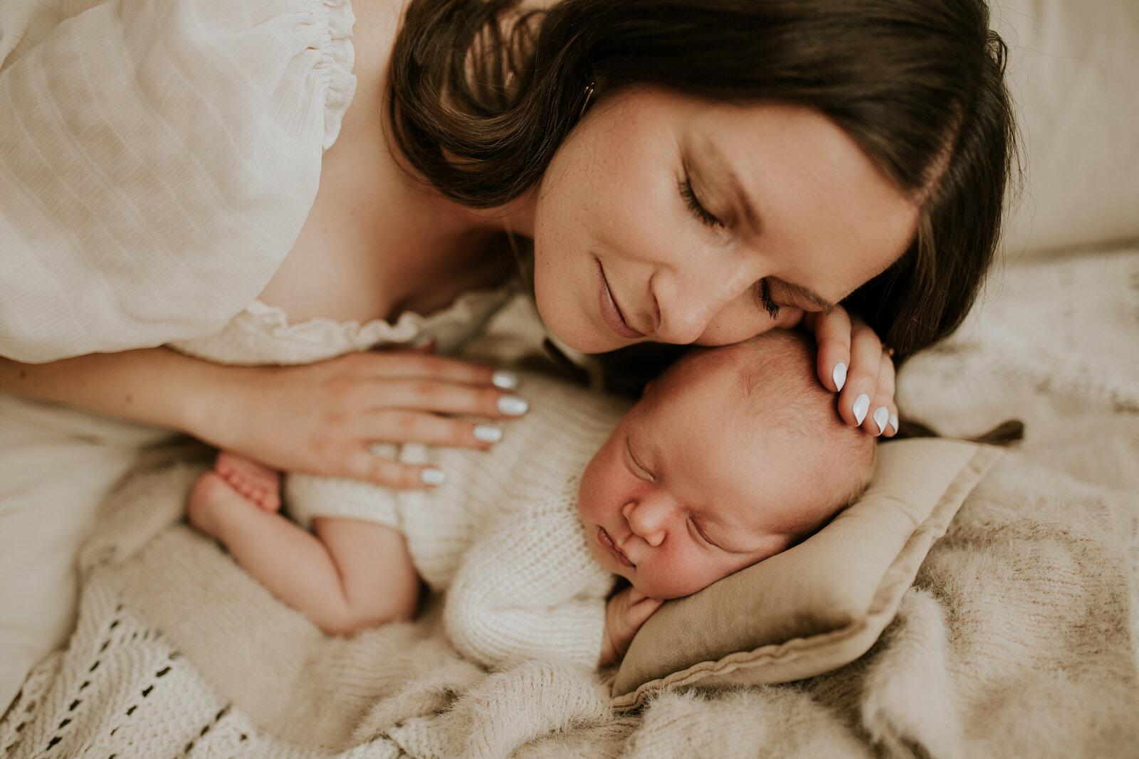 Red Deer Newborn Baby Photographer 096