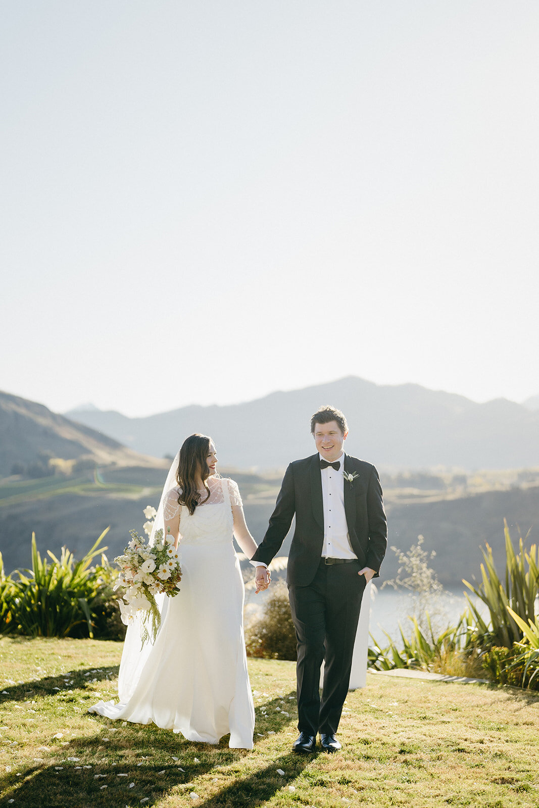Melissa Clark Photography - Queenstown Wedding Photographer - Lake Hayes Holiday Home Wedding - Katherine & Adam 4.5.24-181