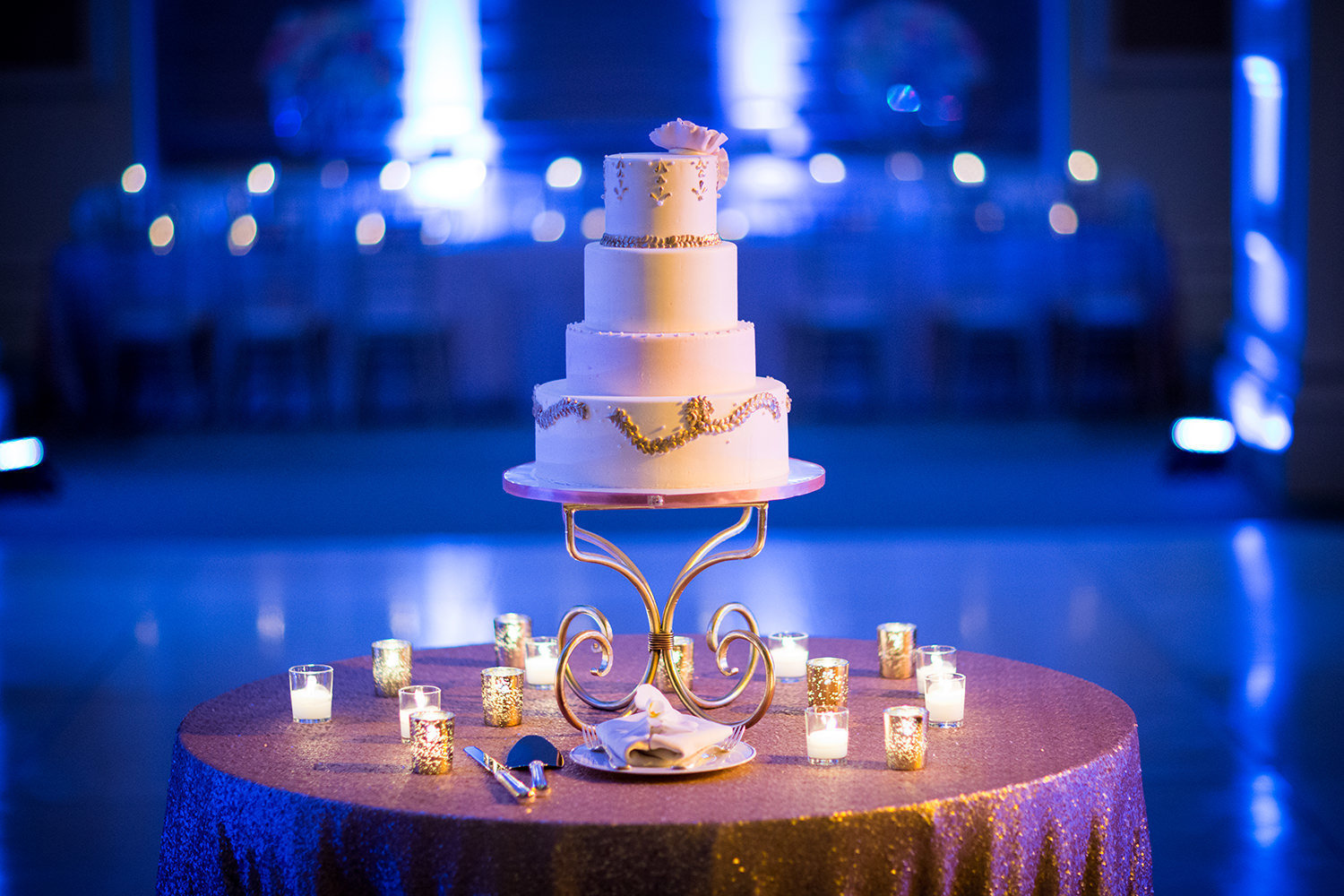 stunning cake table at us grant hotel