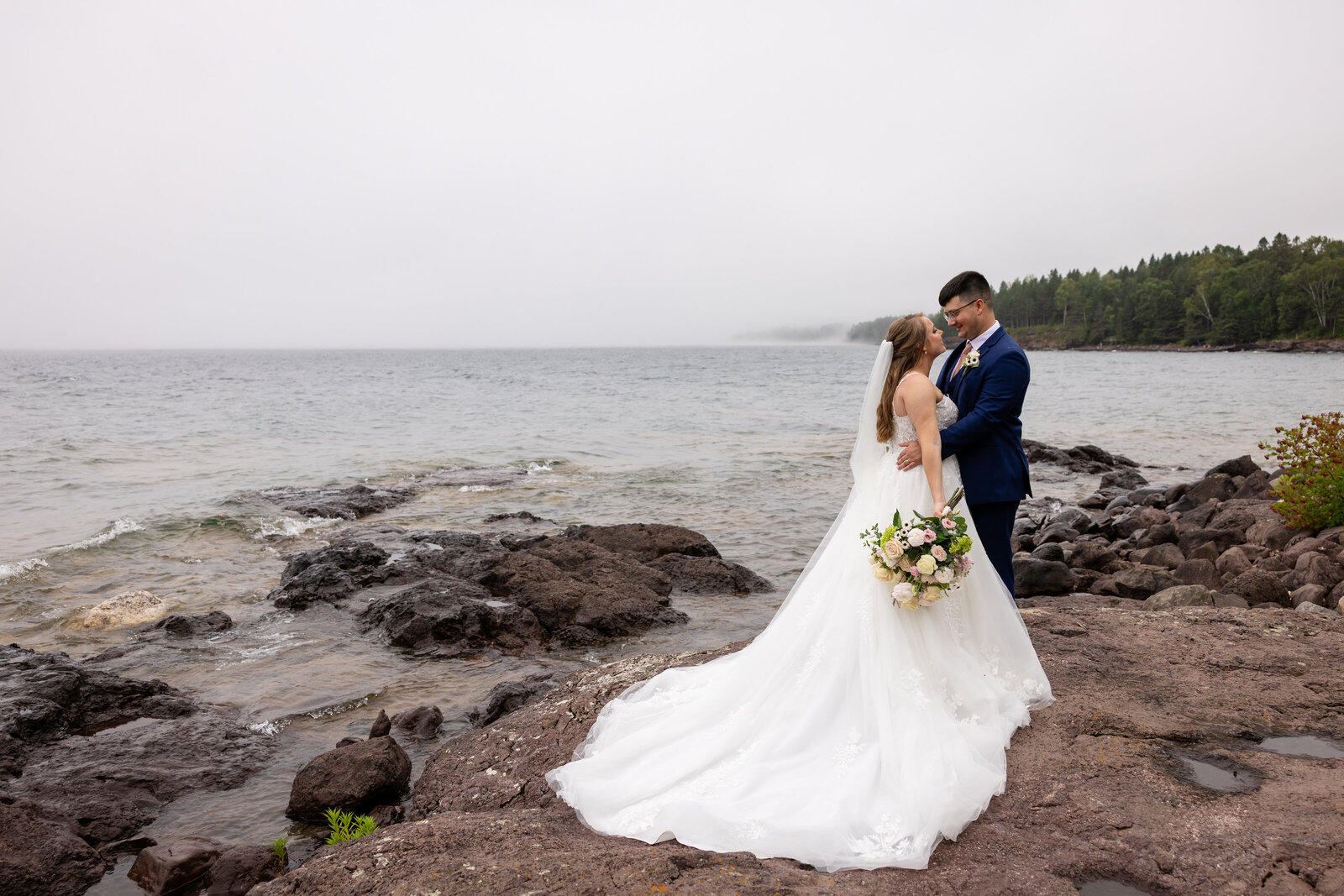 Tricia-Jonathan-Wedding-Photos-Caitlyn-Kloeckl-Photography-5