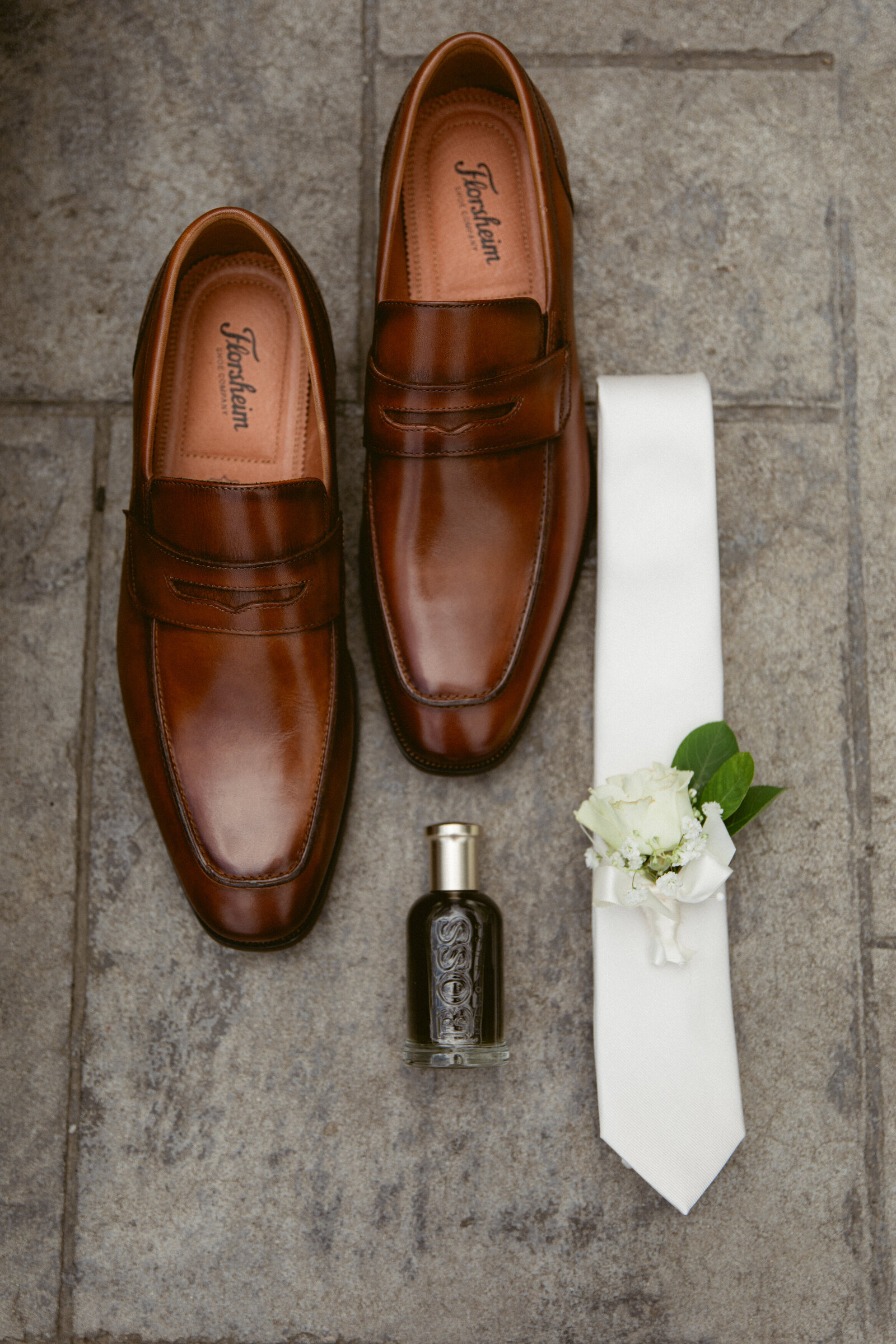 Pond View Farm - Virginia Intimate Wedding Photographer - Debbie Elisa Photography (2 of 9)