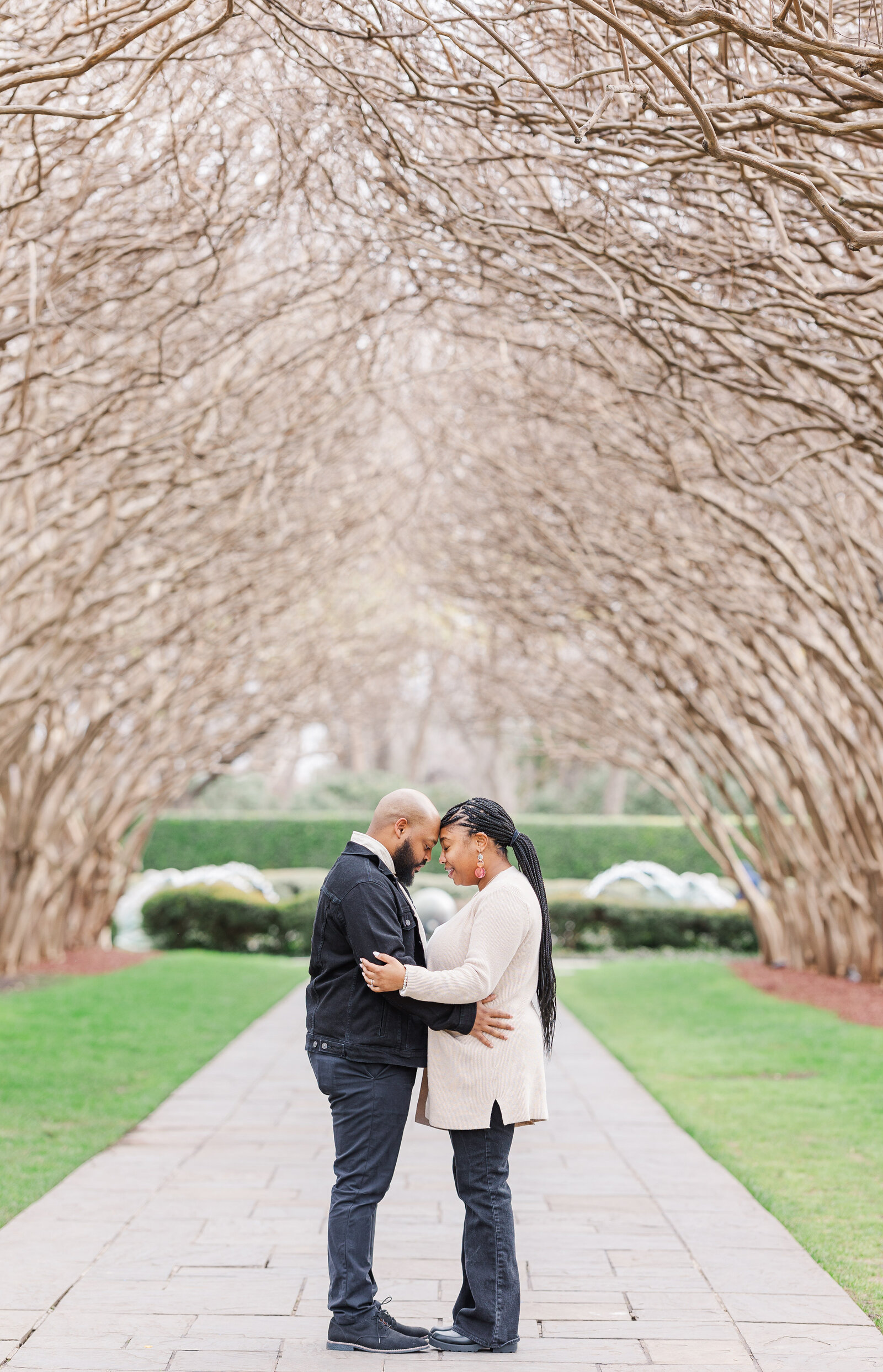 Dallas-arboretum-engagement-photoshoot