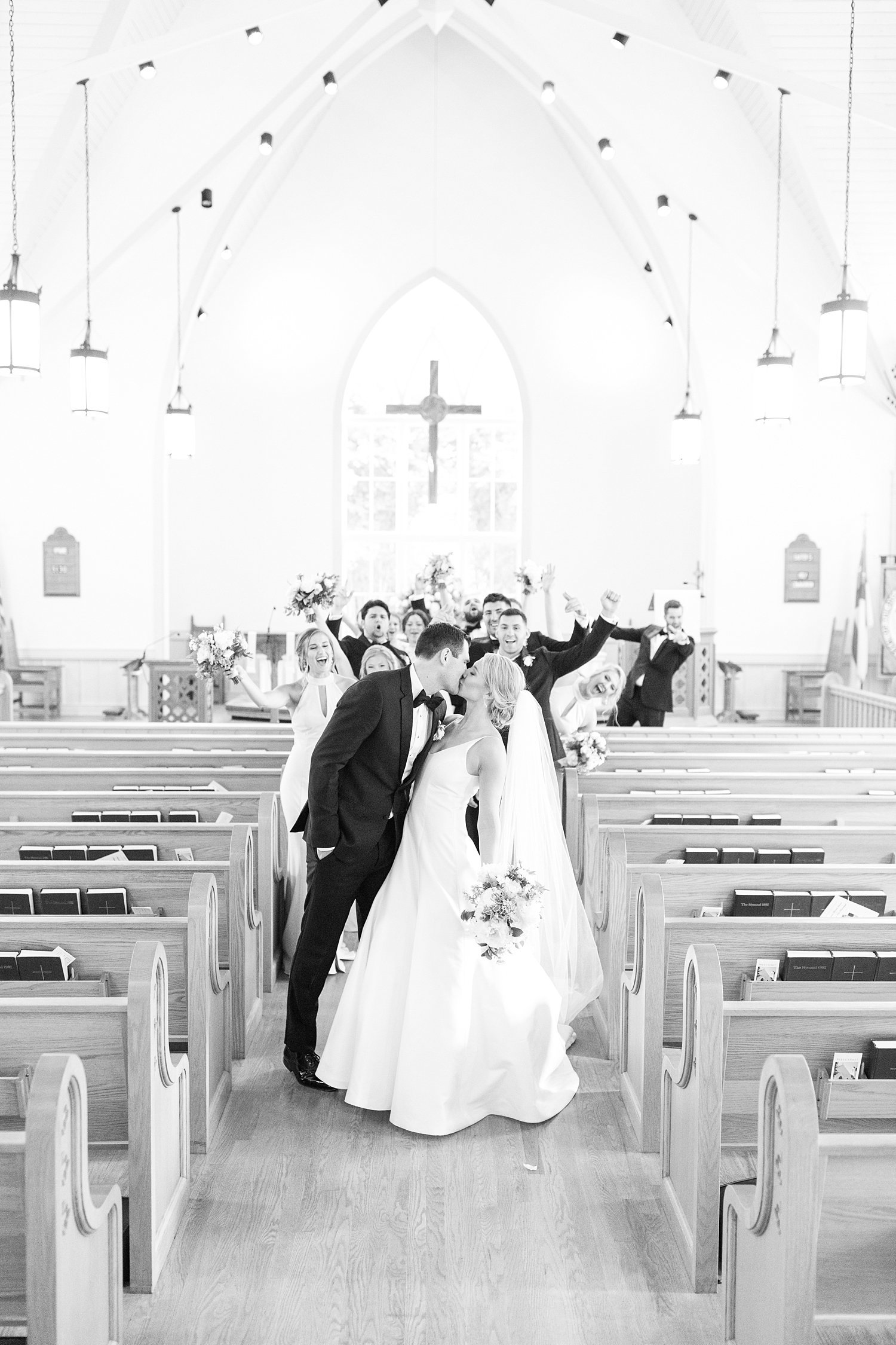 DOWNTOWN ROANOKE WEDDING VIRGINIA PHOTOGRAPHER_7666
