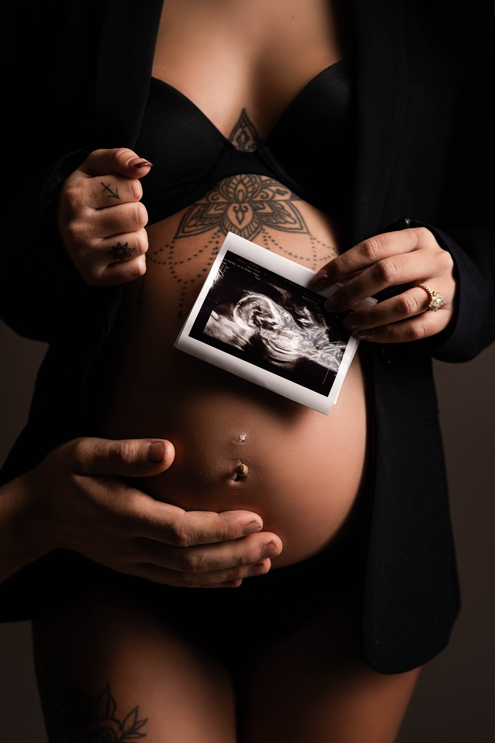 Alexia-Maternity-NicSo Studio-Charlotte-11