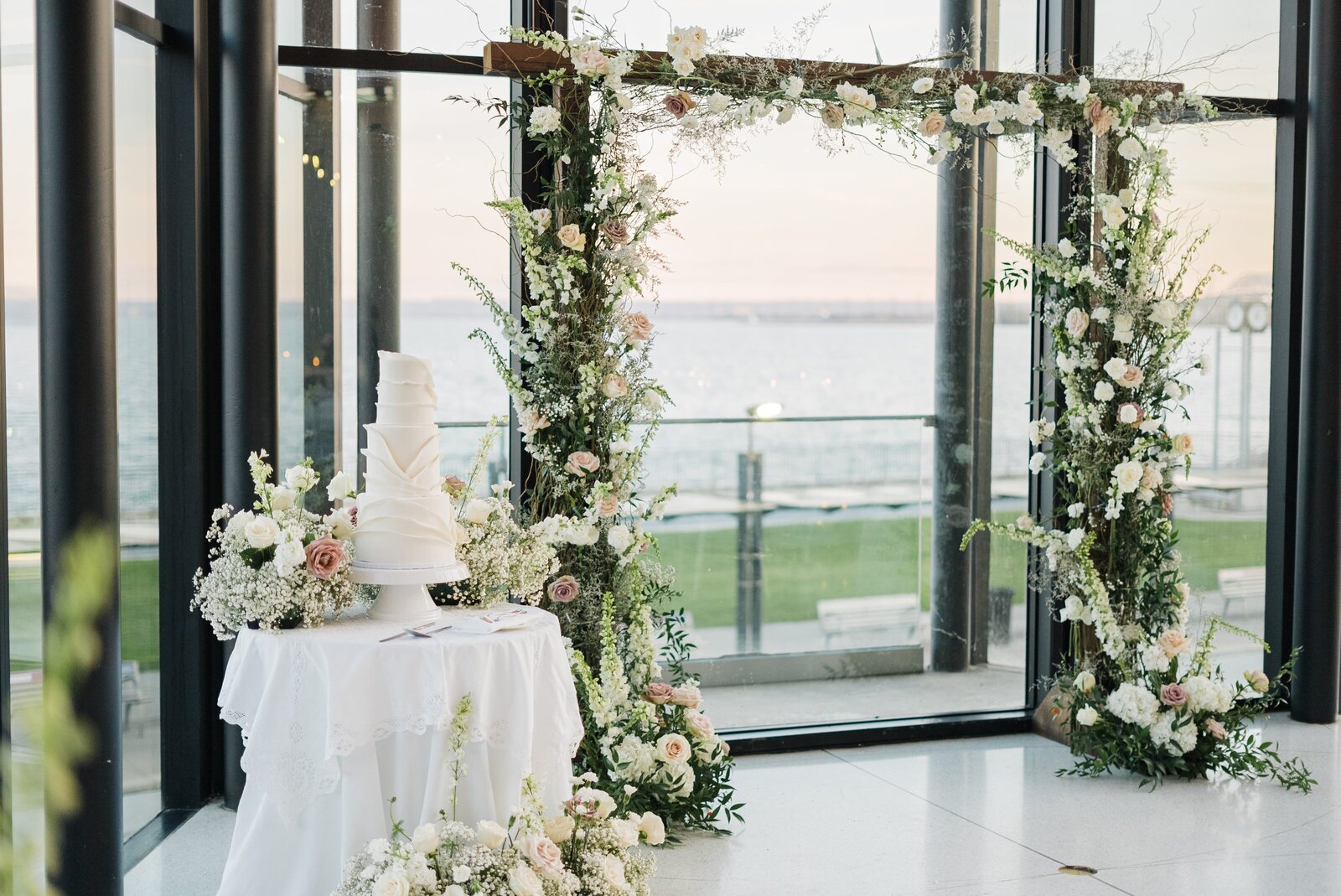 ​Niagara Wedding Florist