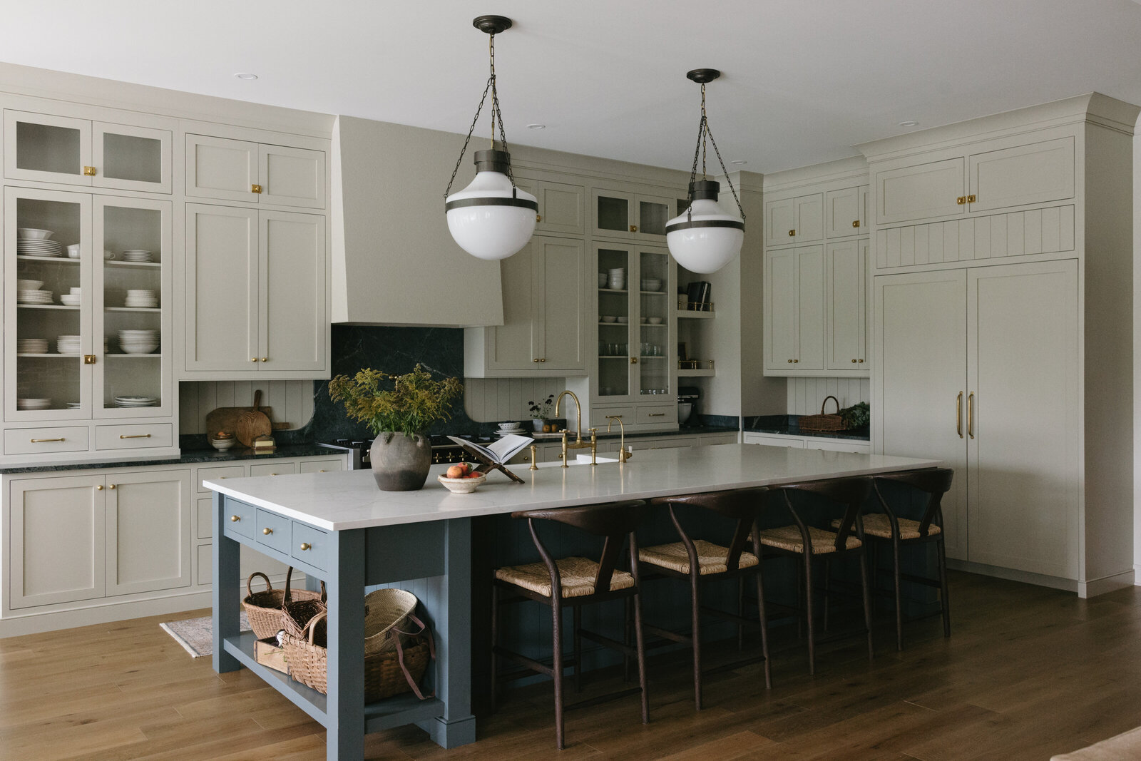 Interior Design Website Designer - Best Web Designer for Interior Designers - Showit Website Templates for Interior Designers - Flodesk Newsletter Templates - Canva Instagram Templates - Coastal Template Co - 10