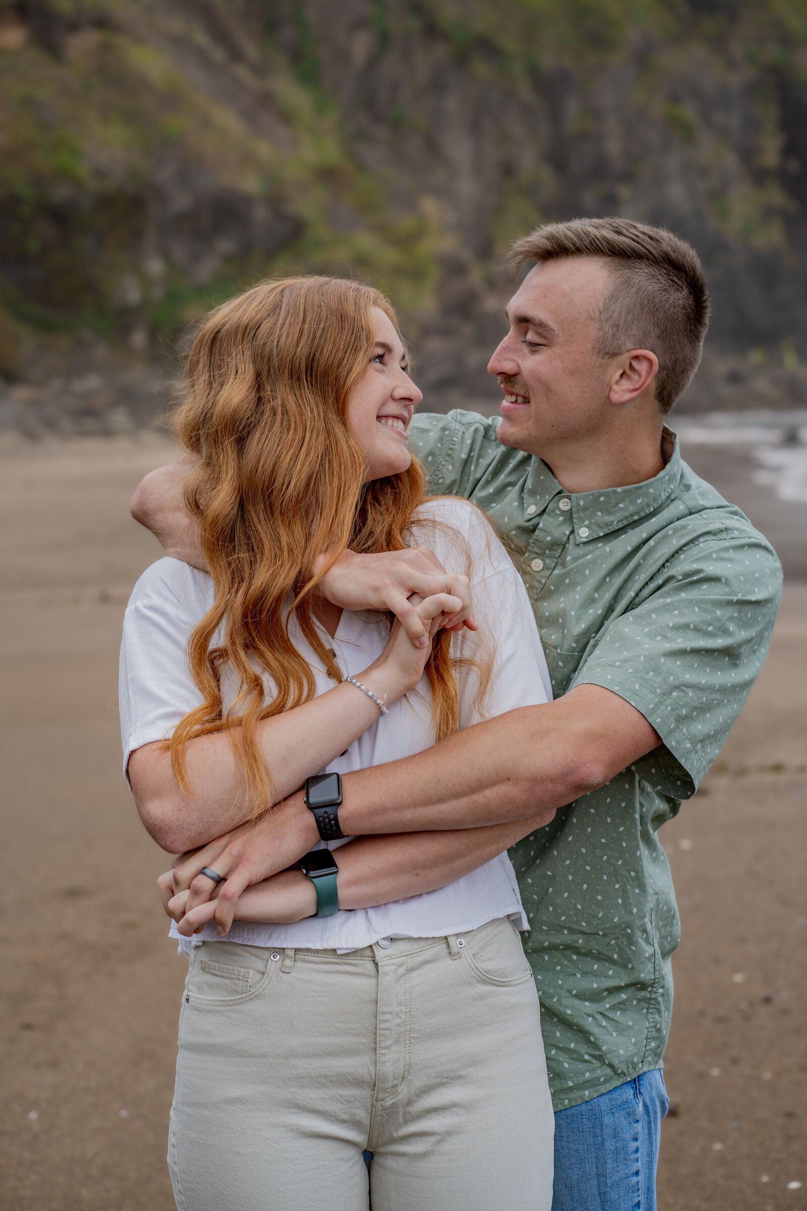 Engagement Photographer in Lincoln City Oregon 