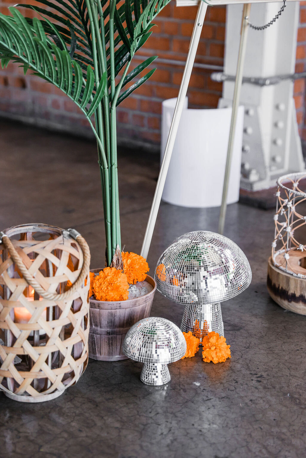 ceremony-decor-brick-wedding-san-diego-sarah-block-photography