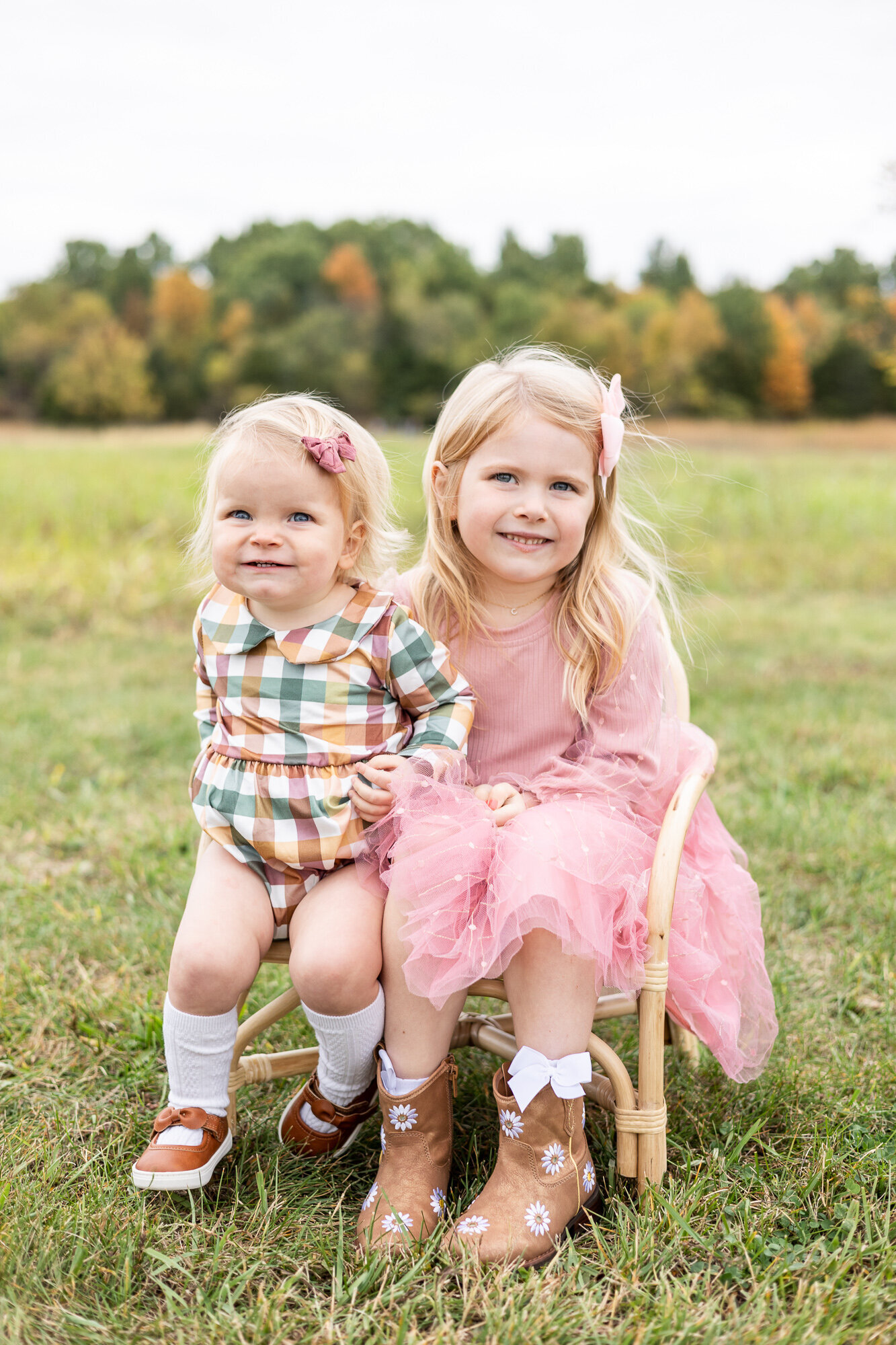 Family-outdoor-photography-session-fall-mini-Frankfort-Kentucky-photographer-4