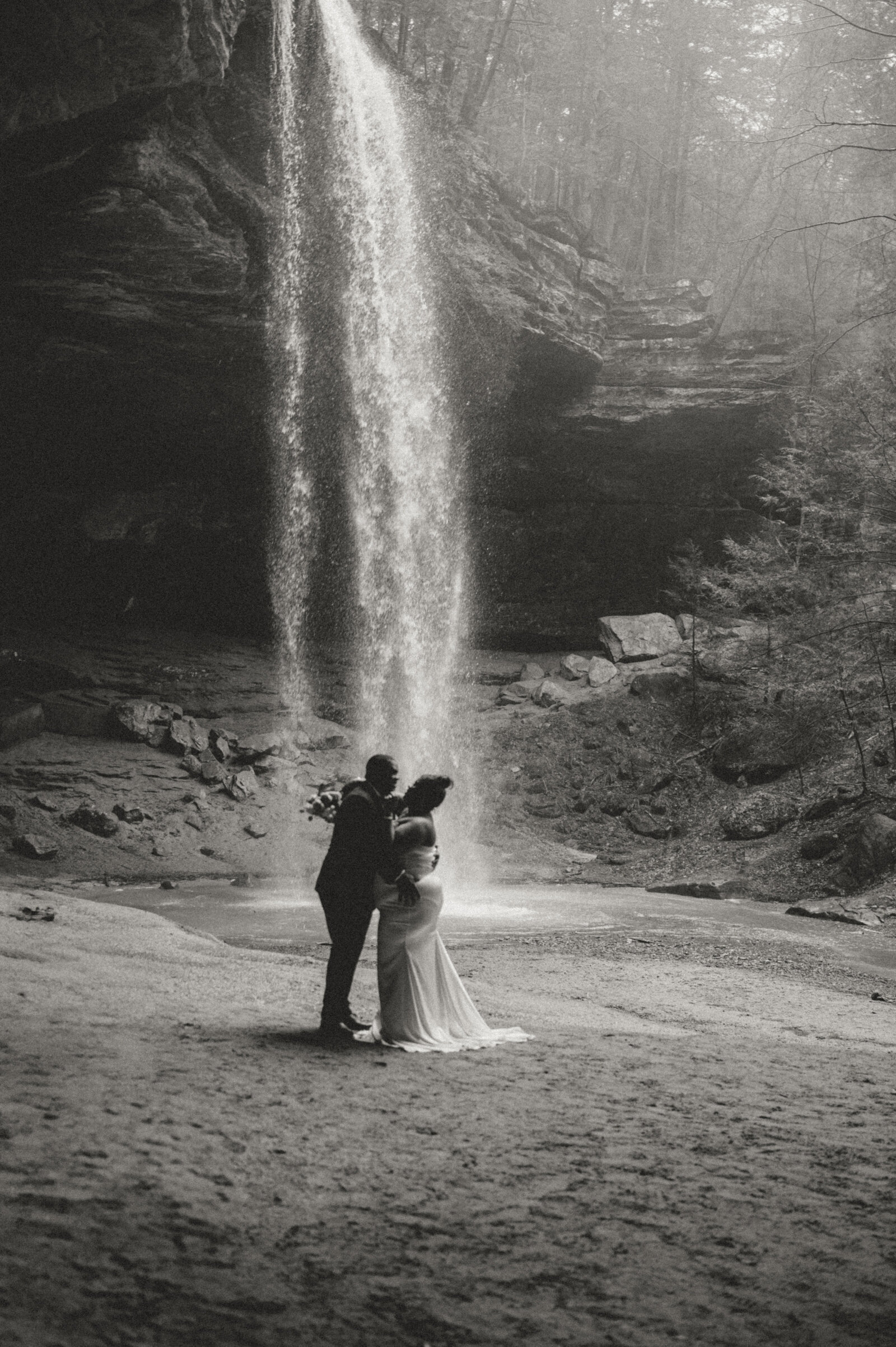 WATERFALL ELOPEMENT