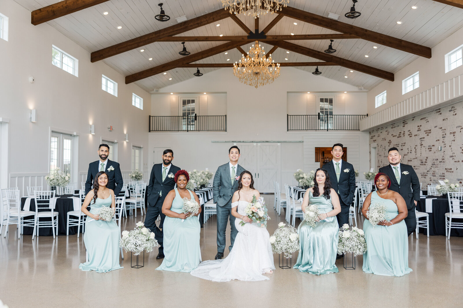 Bride and groom photoshoot with bridal party pre wedding