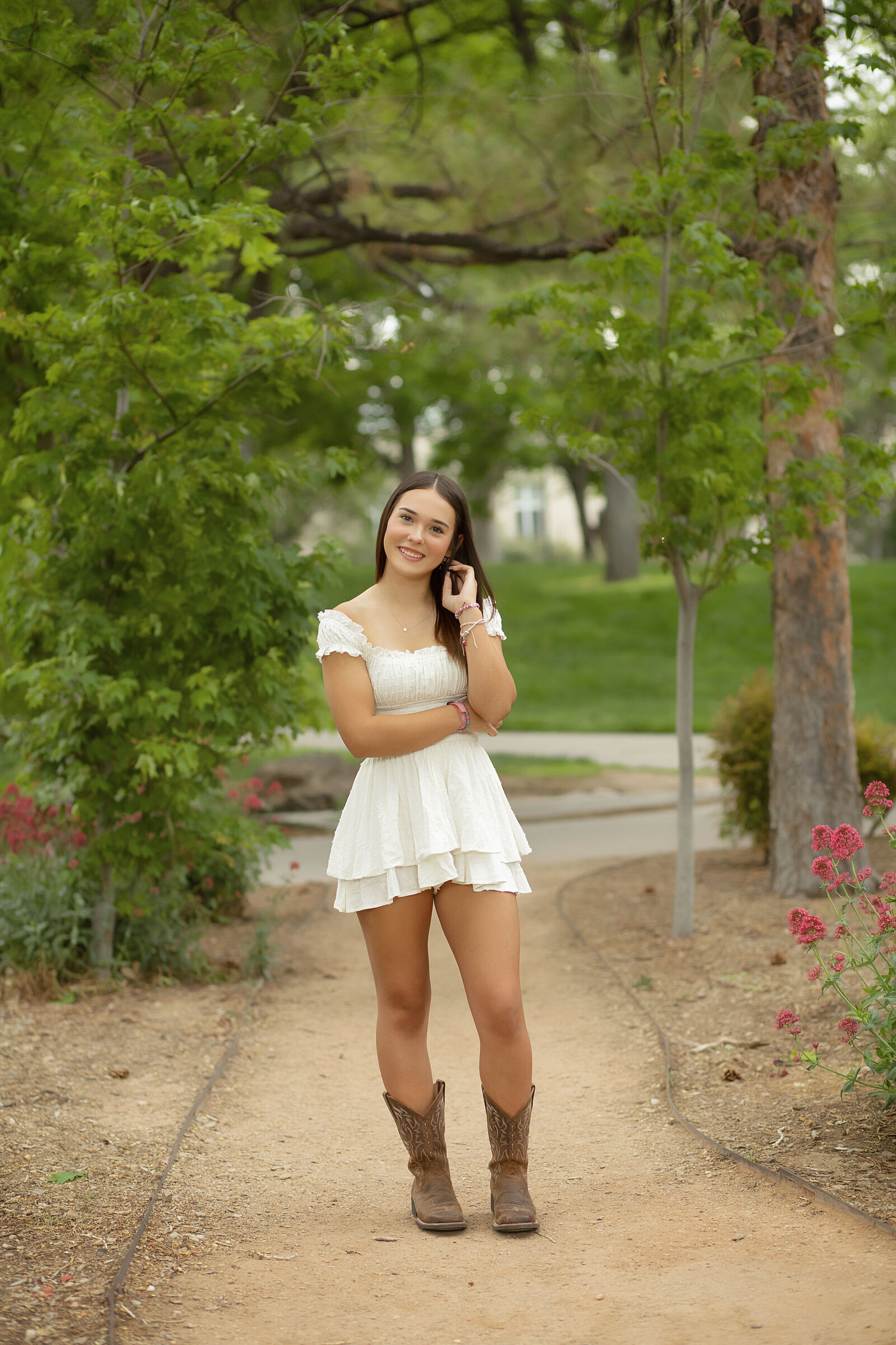 Senior-girl-session-white-dress