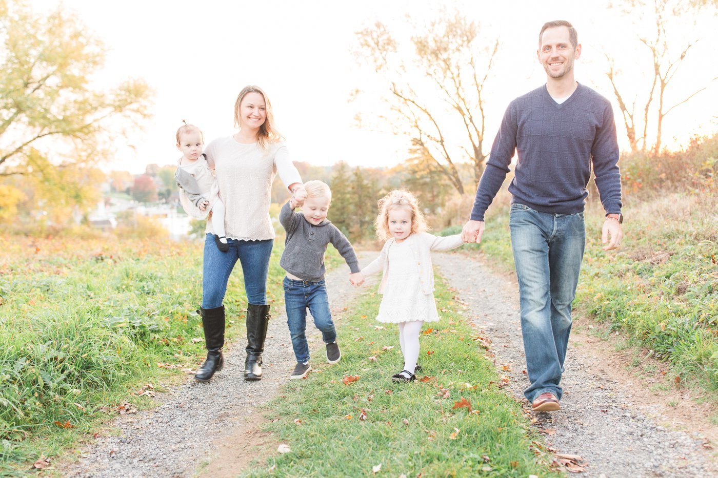 fall-neutral- color-family-portrait-steubenville-13
