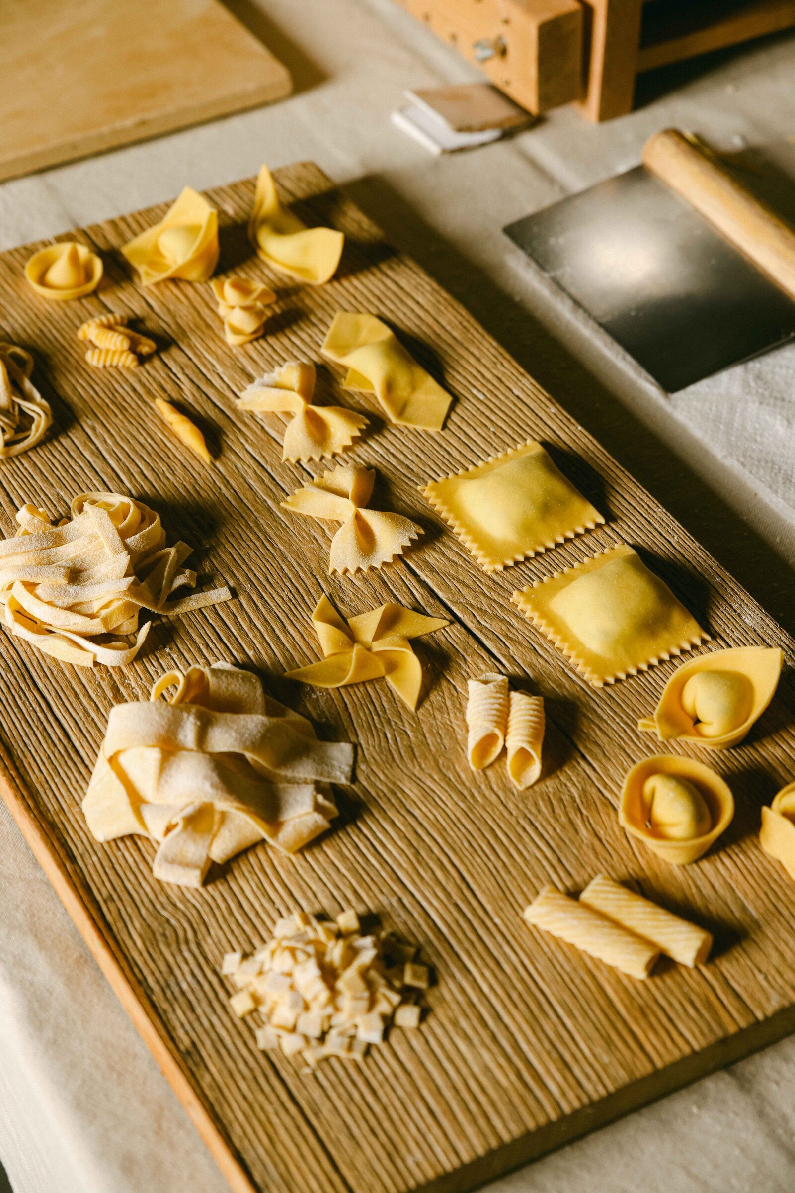 LovexFood Florence airbnb class pasta noodles different shapes ravioli
