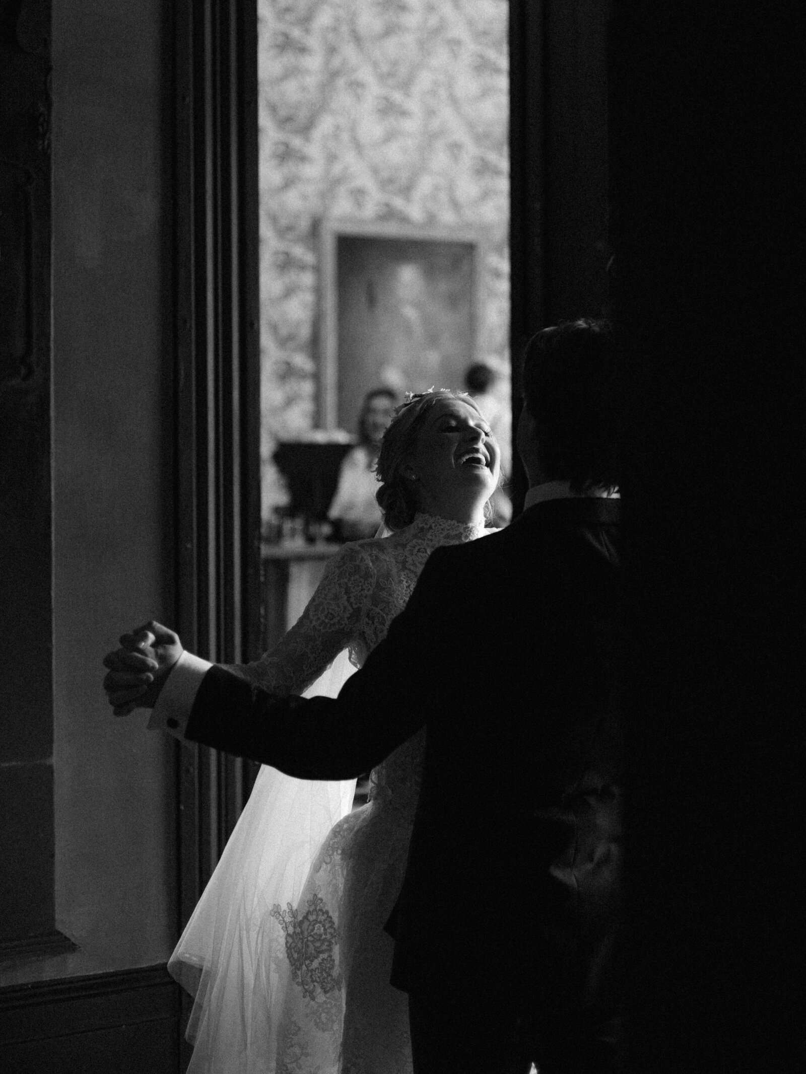 monique-lhuillier-lace-gown-bride