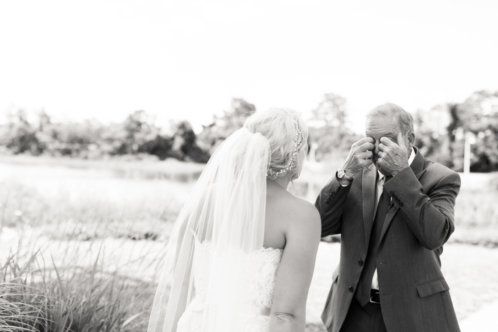 Oyster Farm Brunch Wedding by Elizabeth Friske Photography-19