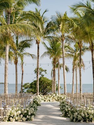 9+ISLA+BELLA+BEACH+RESORT+-+LUZXURY+WEDDING+PLANNER+-+KEY+WEST+WEDDING+PLANNER+-+ISLAMORADA+WEDDING+-+FLORIDA+KEYS+WEDDING+PLANNER+-+DESTINATION+WEDDING+-+THE+KNOT++-+GREEN+WEDDING+SHOES