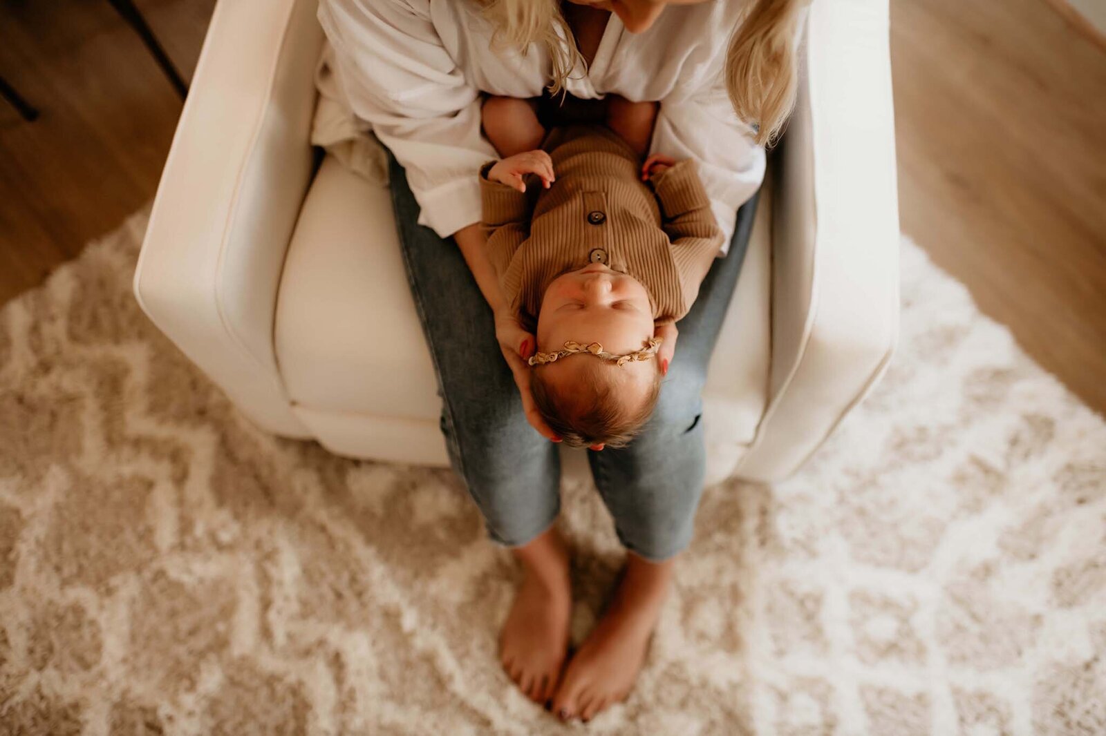 baby-girl-newborn-photos