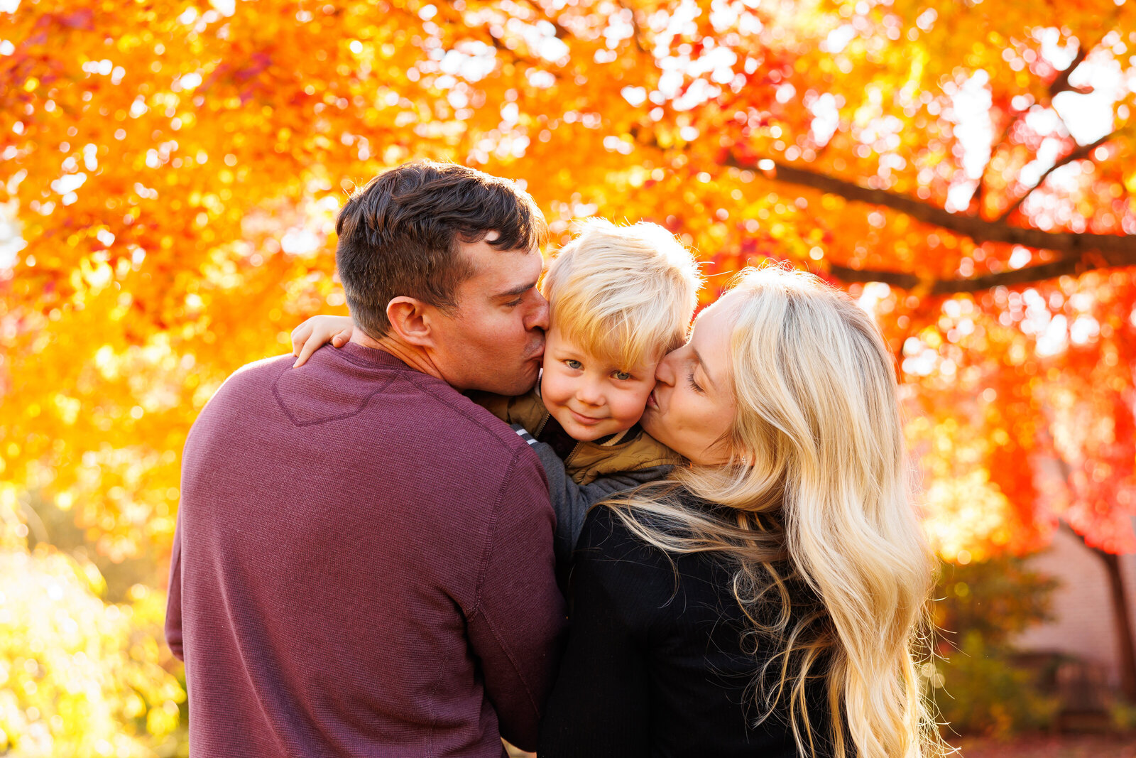 fall-family-pictures-ct-photographer-elizabeth-park-3
