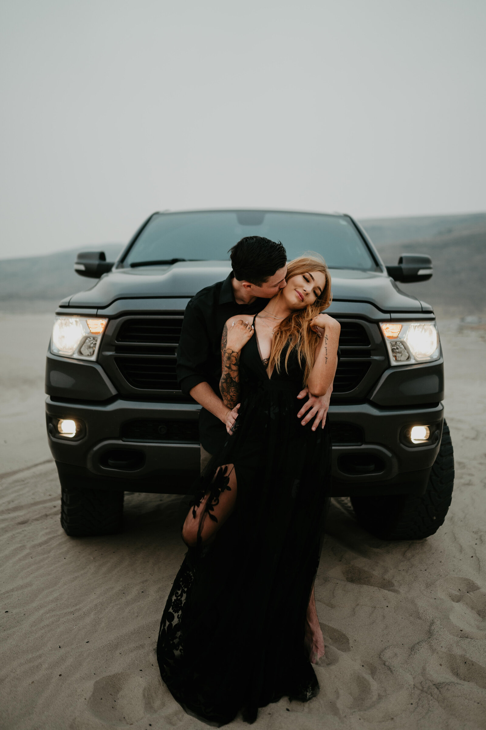 Sand Dunes Couples Photos - Raquel King Photography68