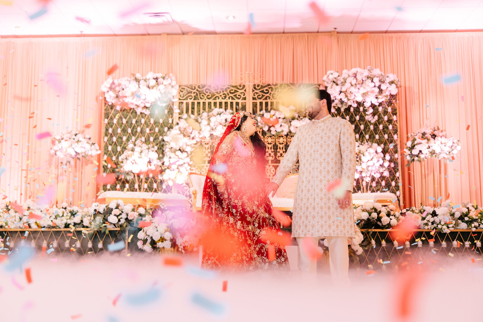 Dallas-wedding-bride-and-groom-dance