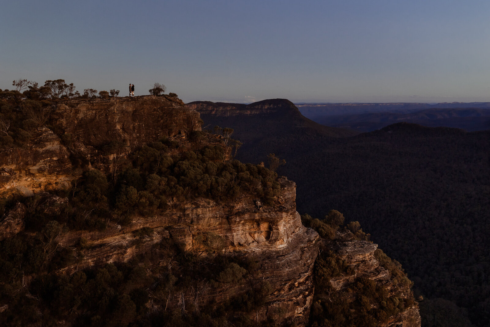 blue-mountains-surprise-proposal-engagement-shoot-manon-psomas-275