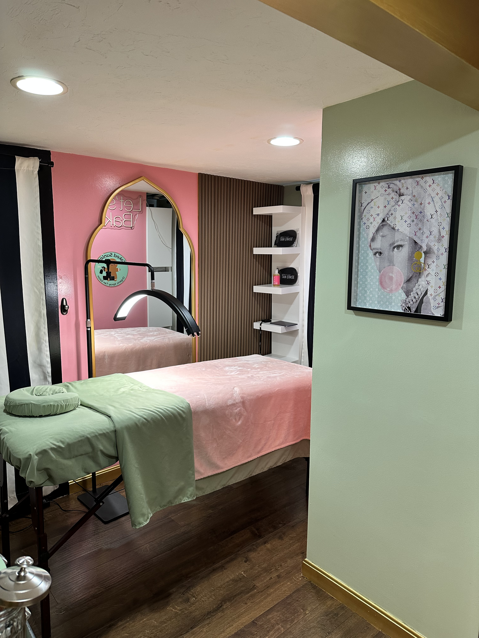 Sugaring Room 1