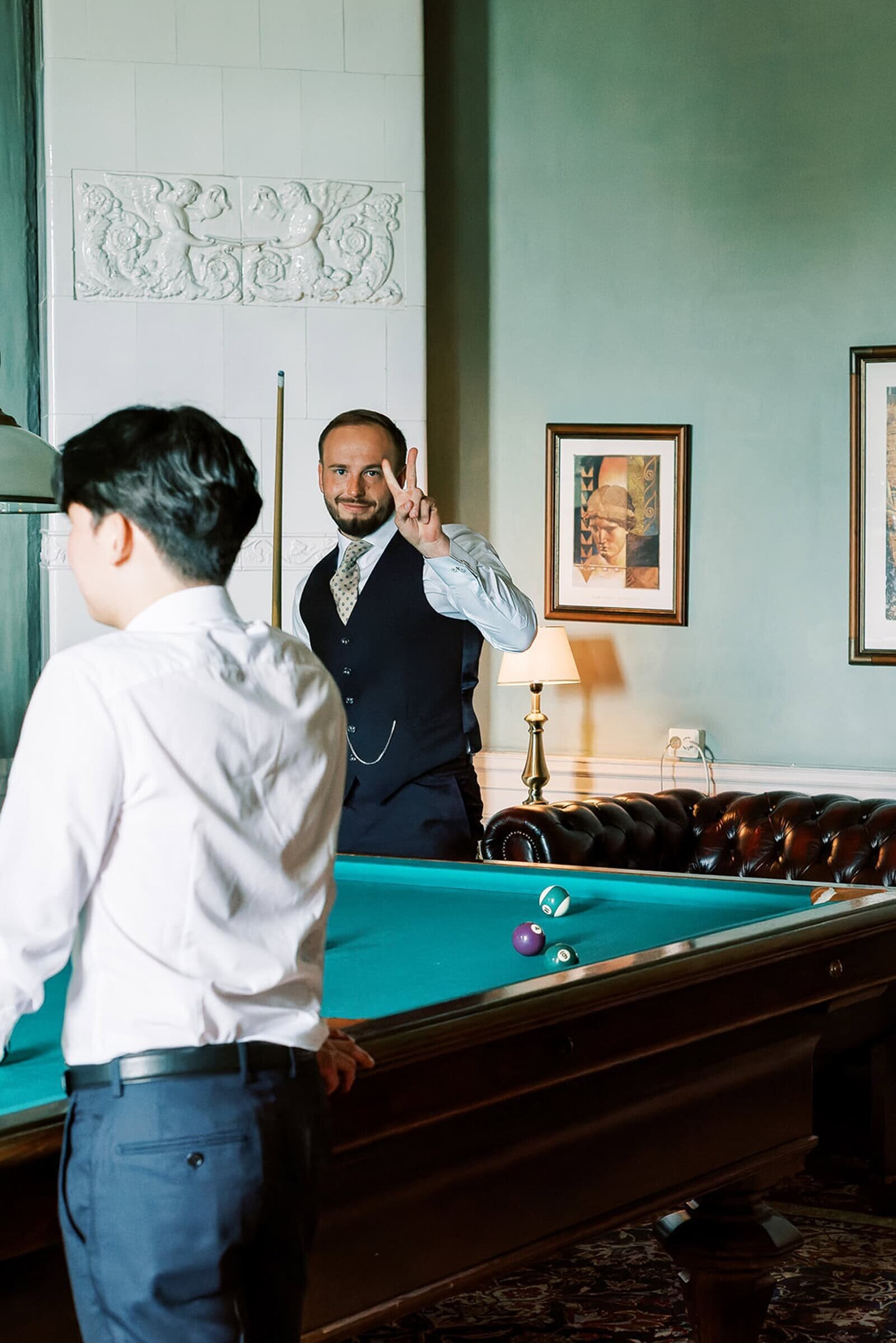 Destination Wedding Photographer in Stockholm Anna Lundgren Wedding at Ranas Slott _19