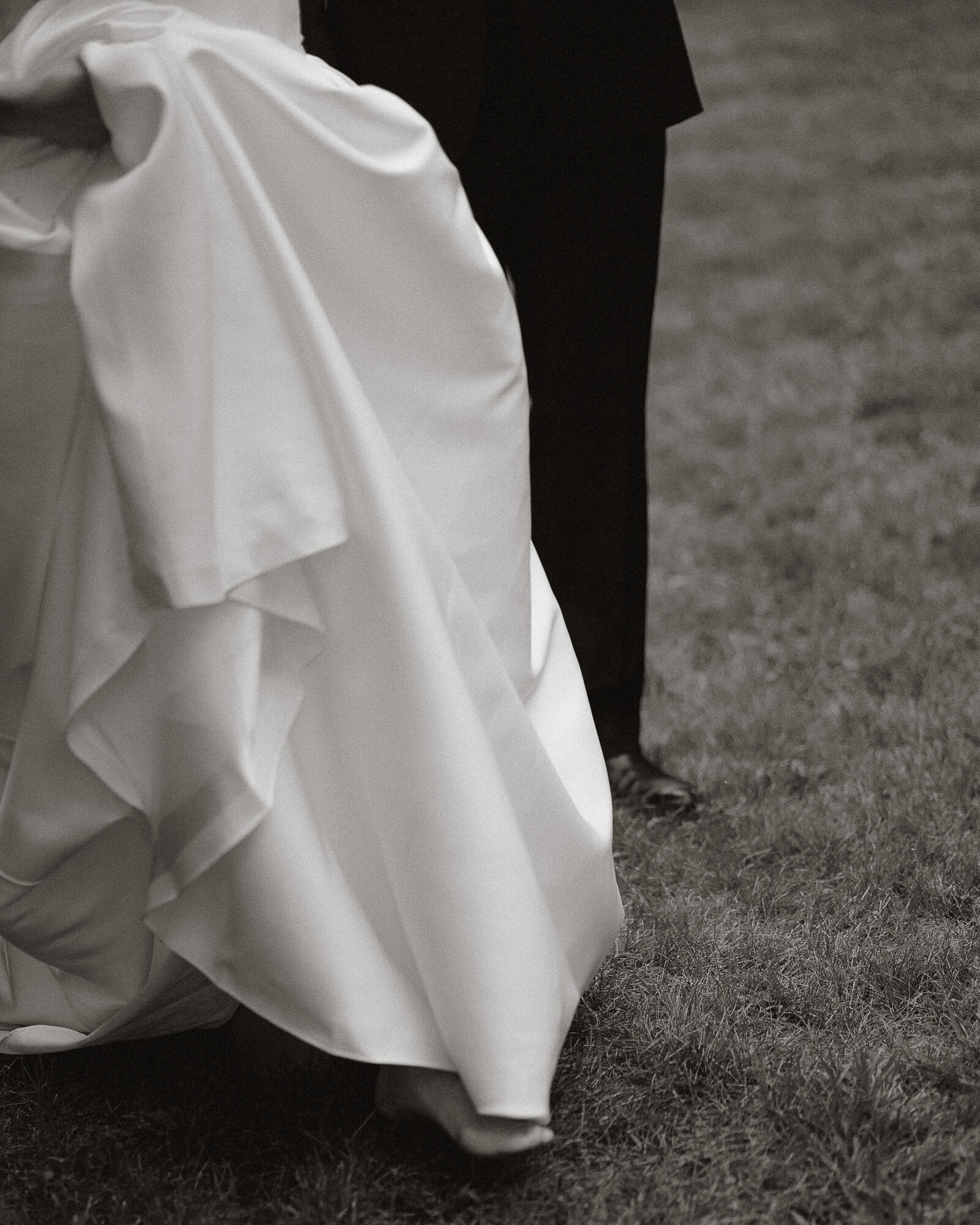 WEBSITE-ottawa-toronto-pec-montreal-nyc-art-lifestyle-cinematic-storytelling-wedding-elopement-couples-photographer-1796