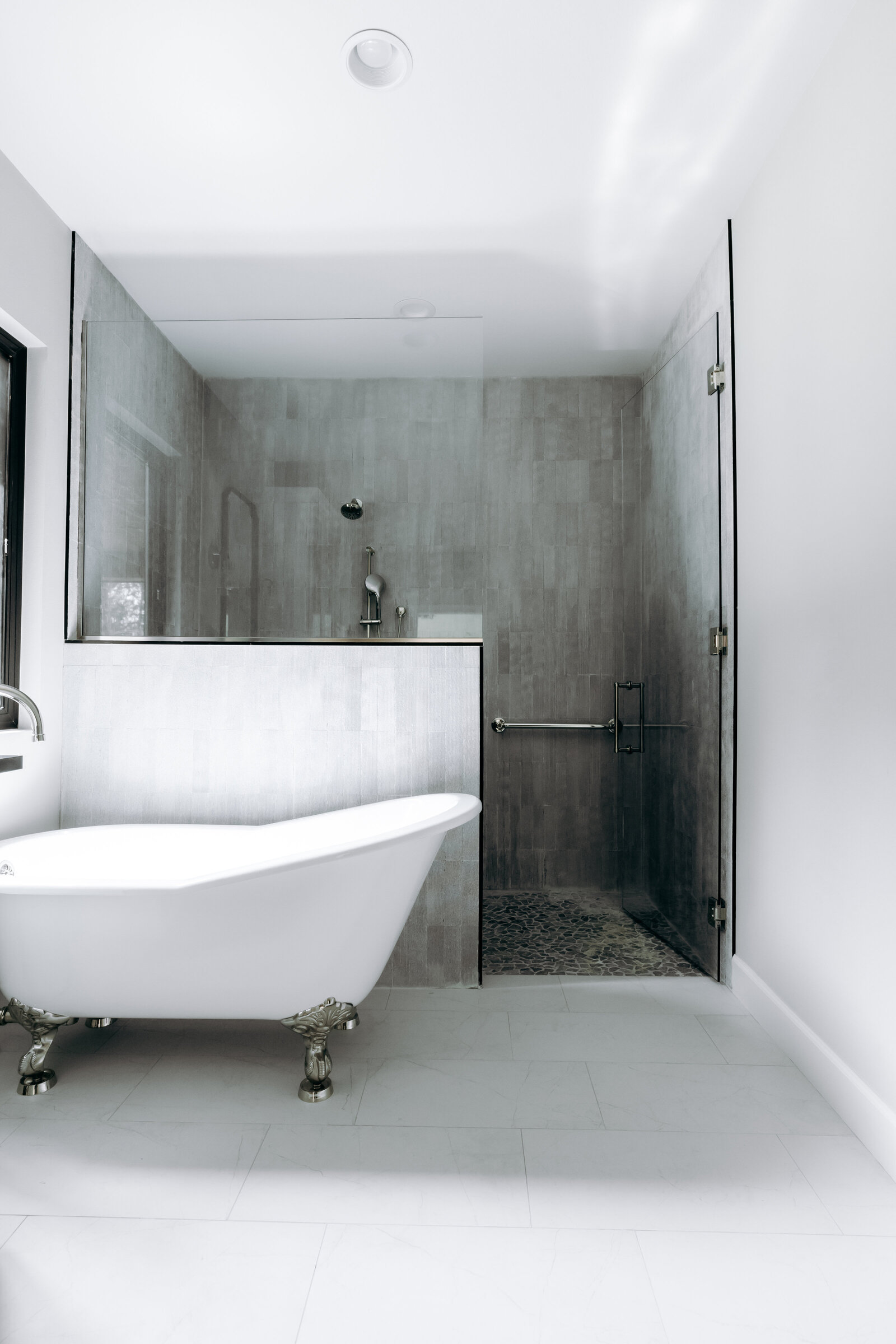 MASTERBATHROOMSHOWER