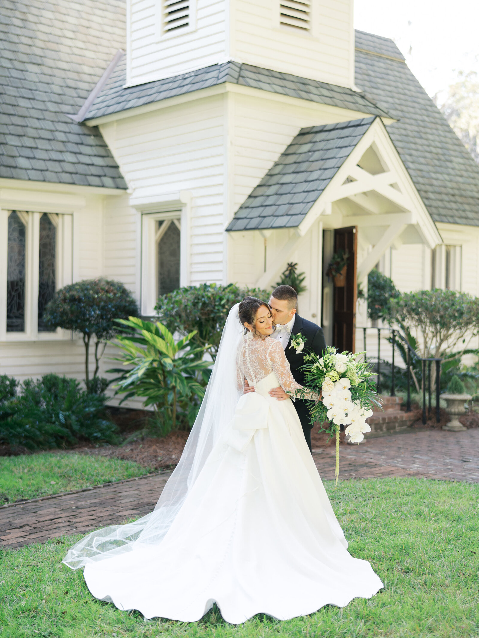 Caroline&Mack_sneak-70