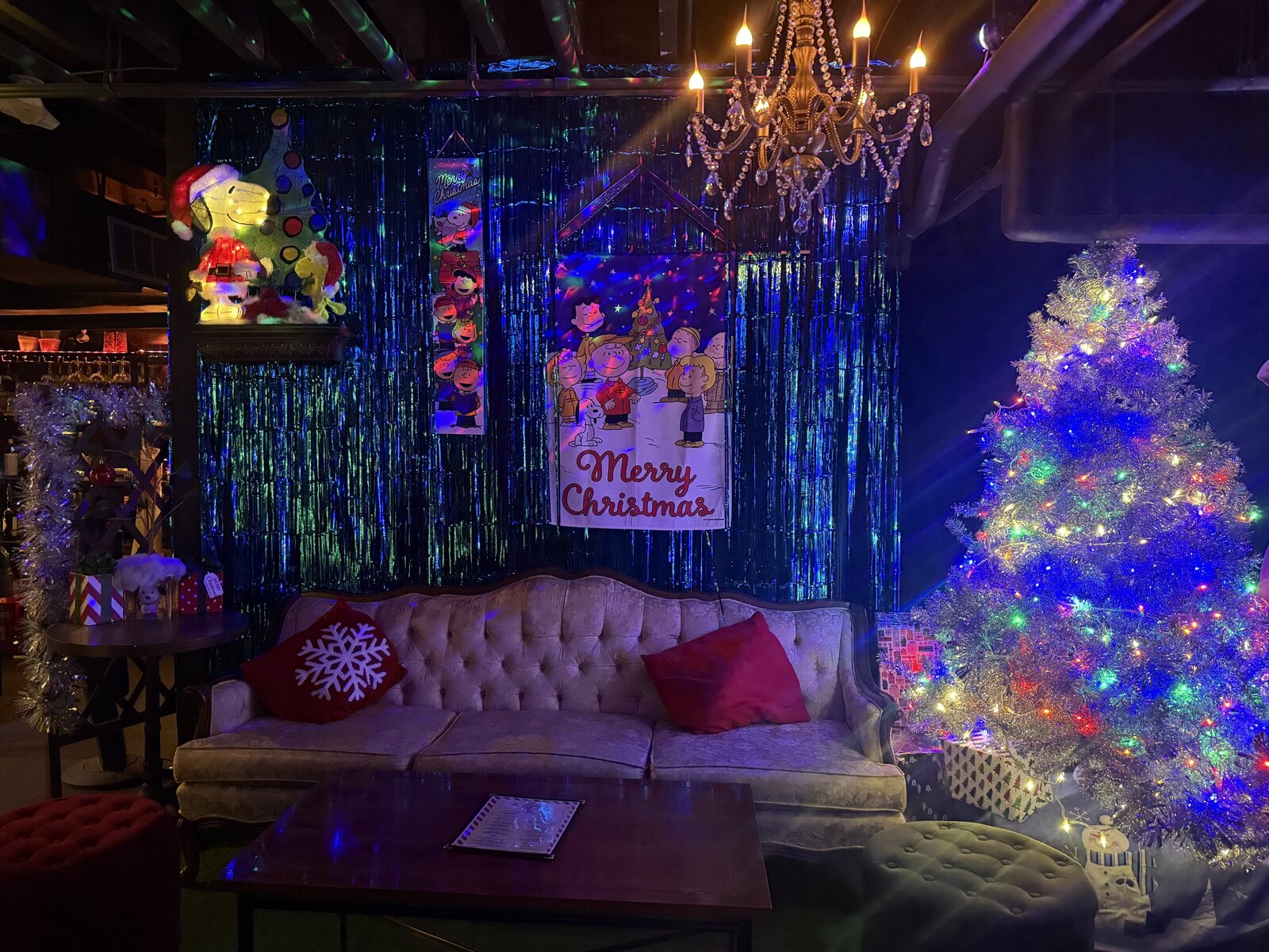 Counch christmas decor