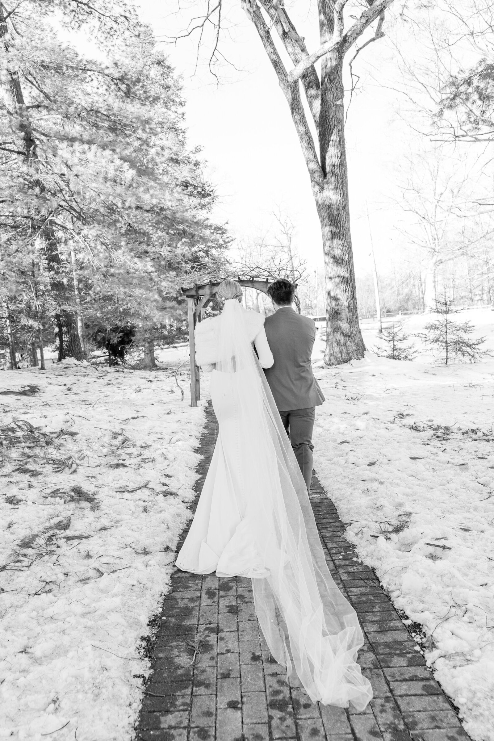 2025 02 22-Pavilion on Crystal Lake Wedding-Middletown CT-Amanda Jerry-00-BLOG-064