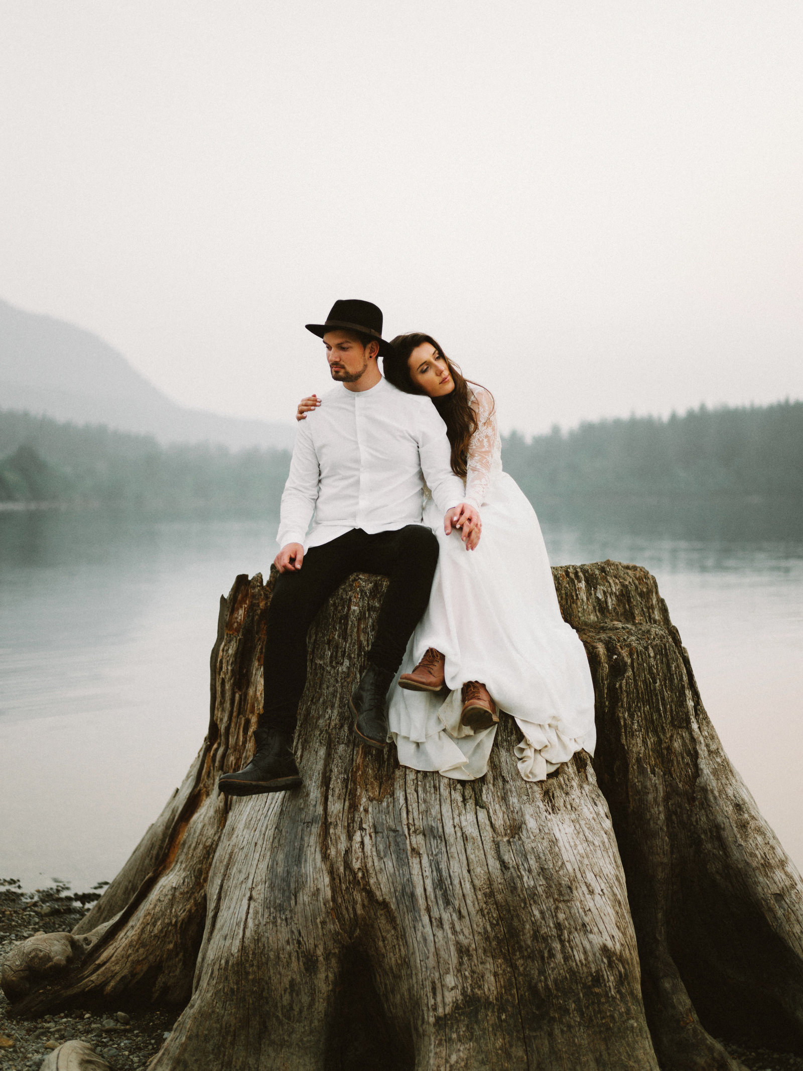 athena-and-camron-seattle-elopement-wedding-benj-haisch-rattlesnake-lake-christian-couple-goals87