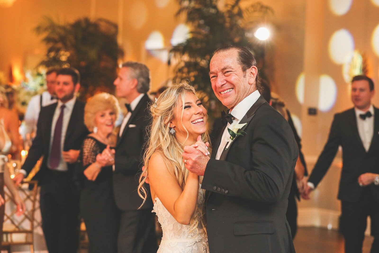 bride-dad-dance-pelican-club