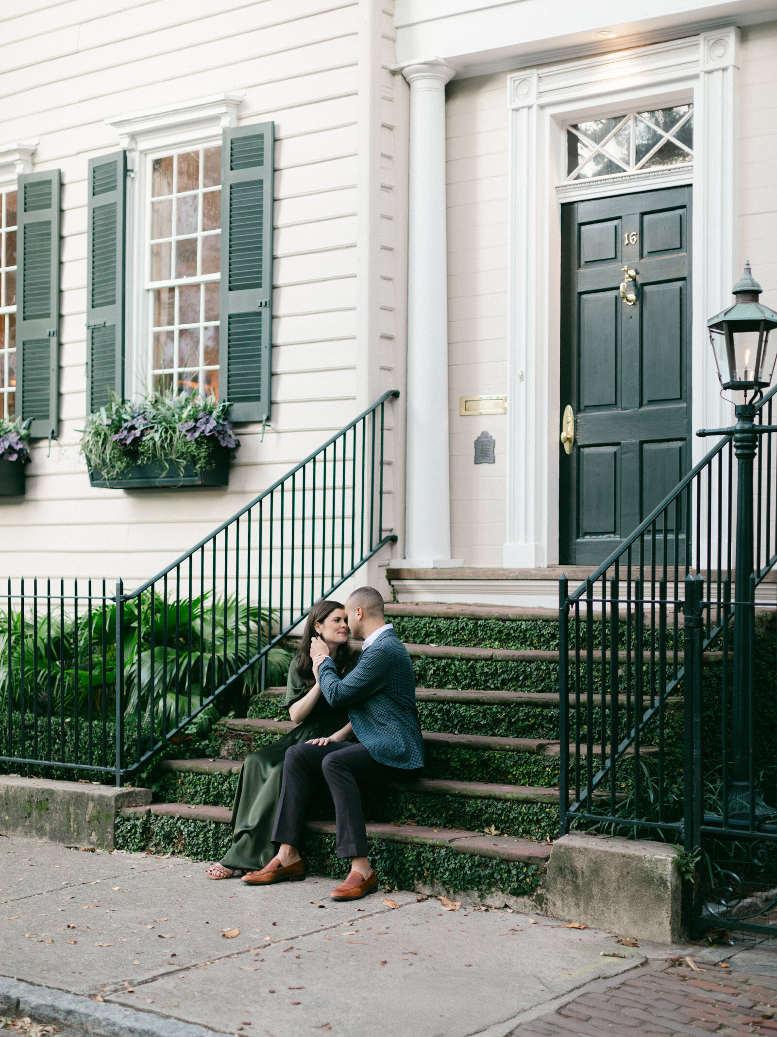 515-torianna-brooke-portraiture-fall-charleston-engagement-session-maddie-adran