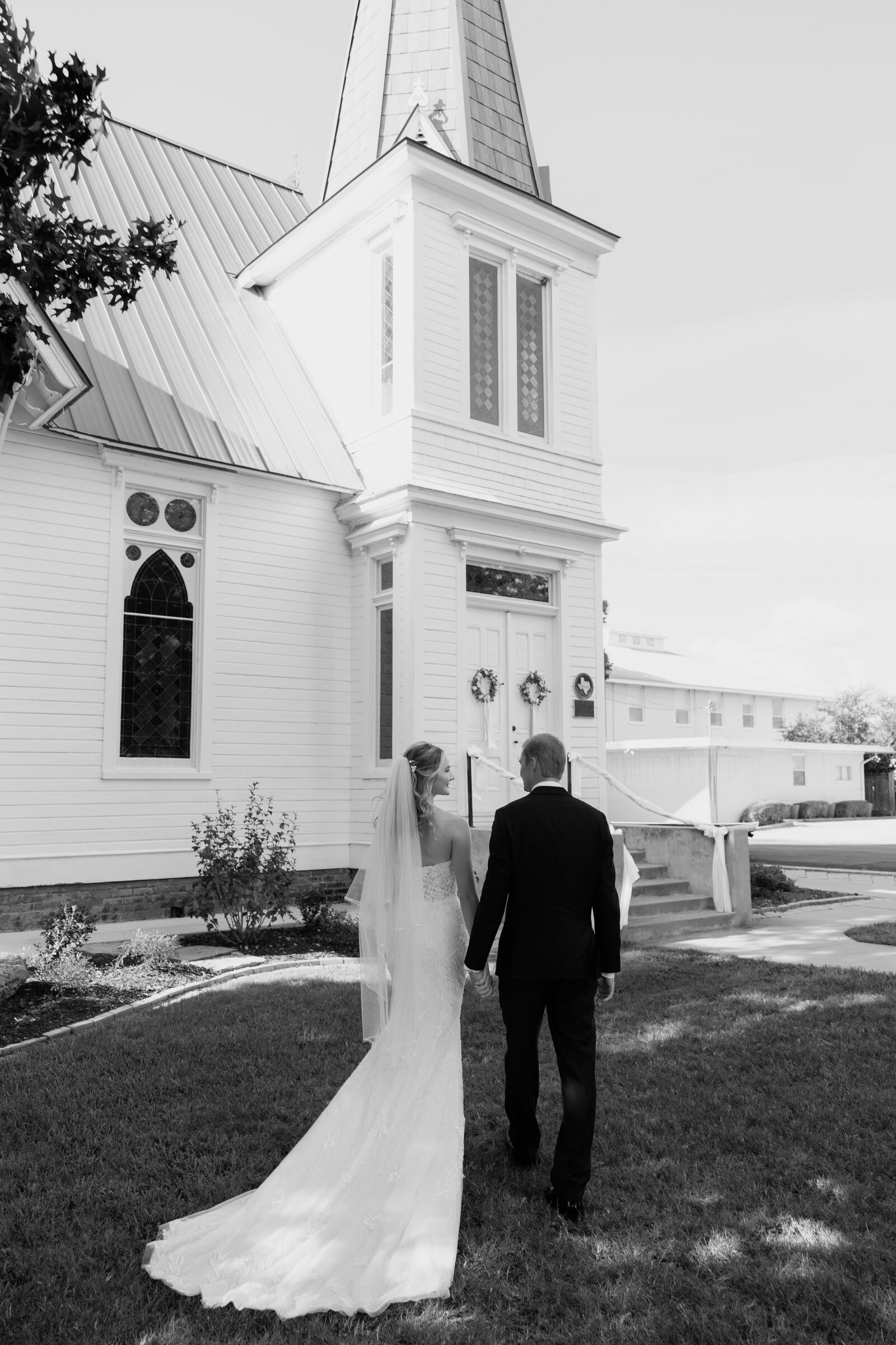 hannahtyler_bastroptxwedding-16