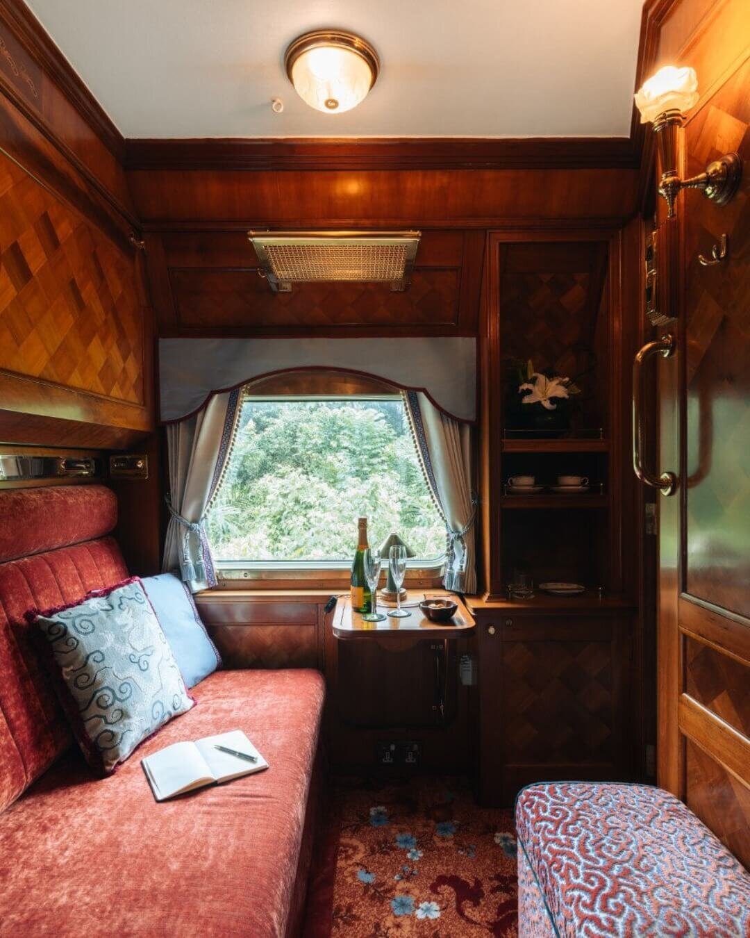 Eastern & Orient Express, A Belmond Train 7