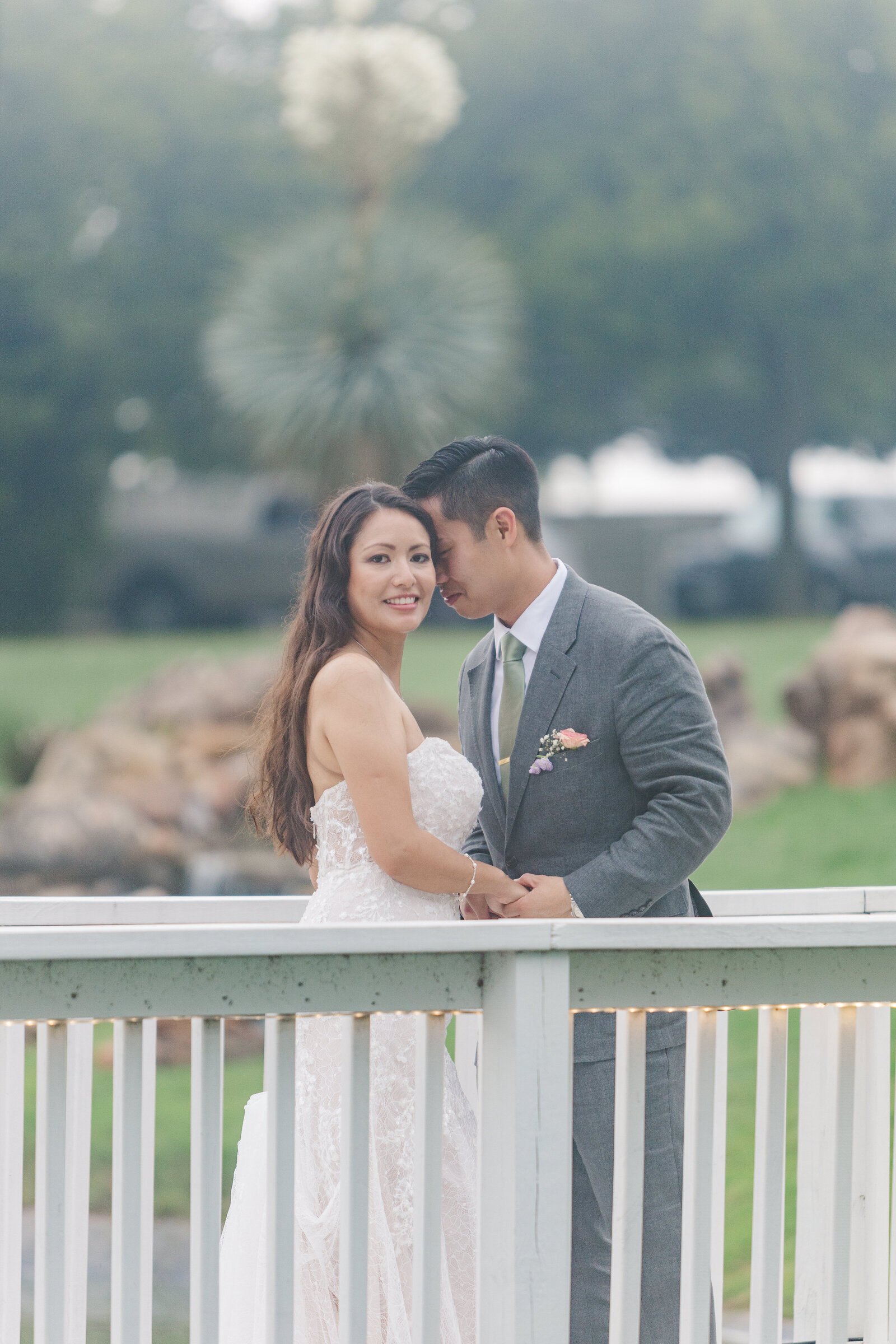 Solo bride and groom photography before wedding reception