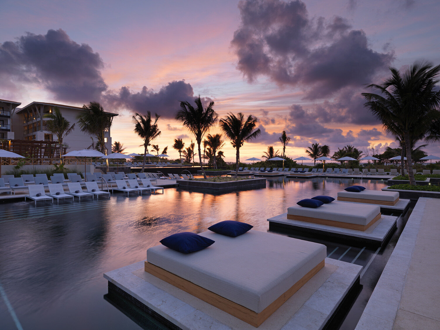 2087 Pool Sunset