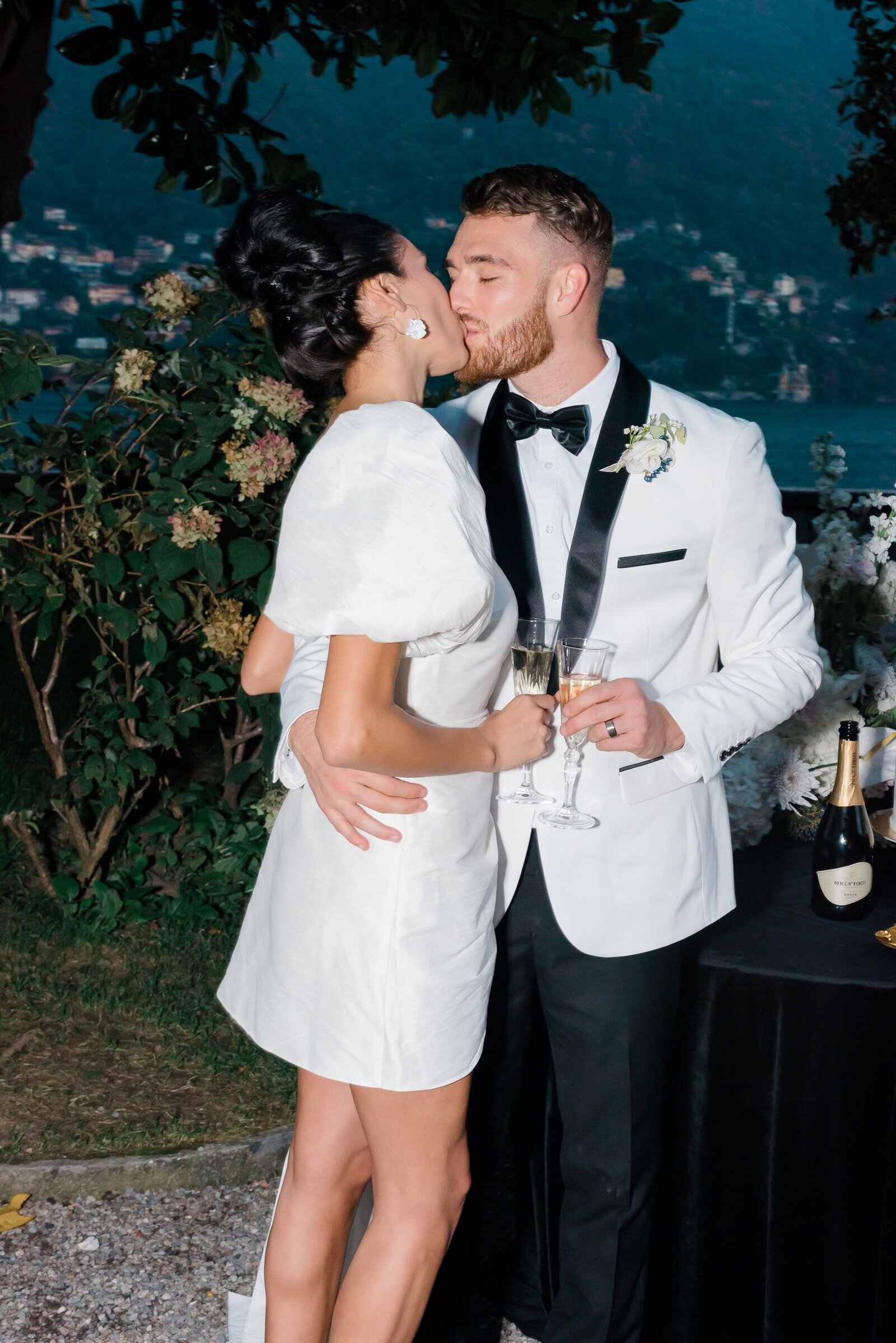 Destination Wedding Photographer Anna Lundgren in Stockholm Wedding in Lake Como at Villa Pizzo_221