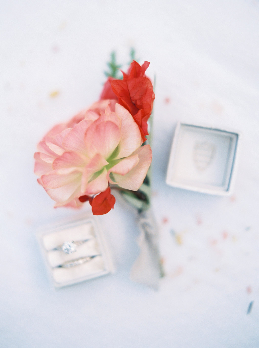 scottsdale-florists-bougainvillea-boutonniere