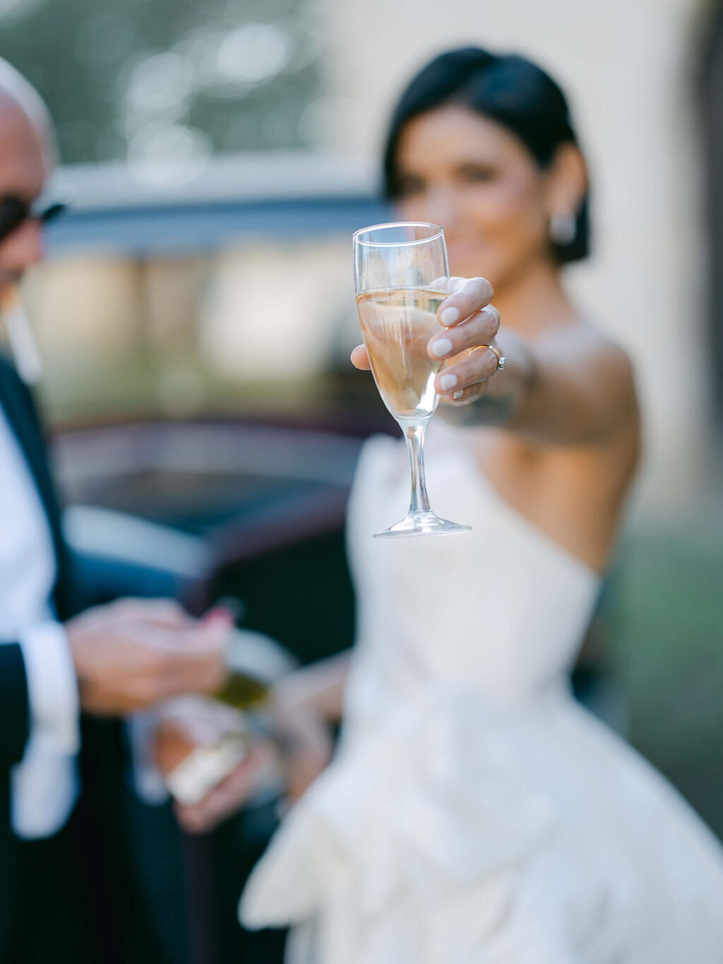Paris-Photographer-Destination-Franklyn-Wedding-Loire-Chateau-FKPG4302-2023