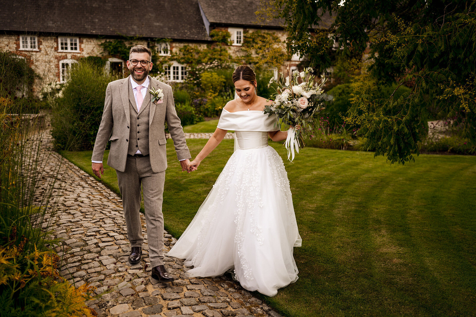 Farnham-Wedding-Photographer-Matthew-Lawrence-16