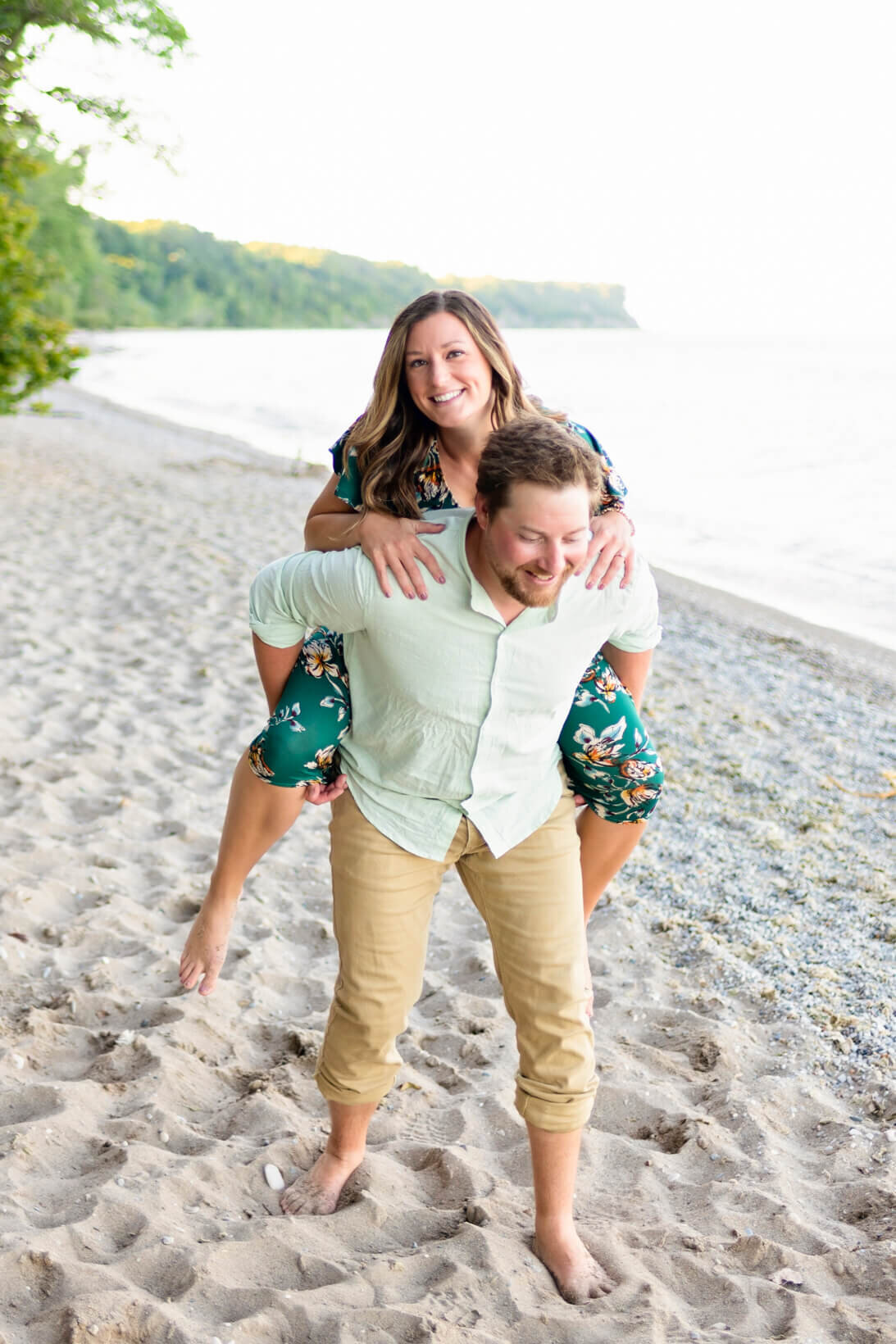 Engagement-photo-grant-park-south-milwaukee-wisconsin-23