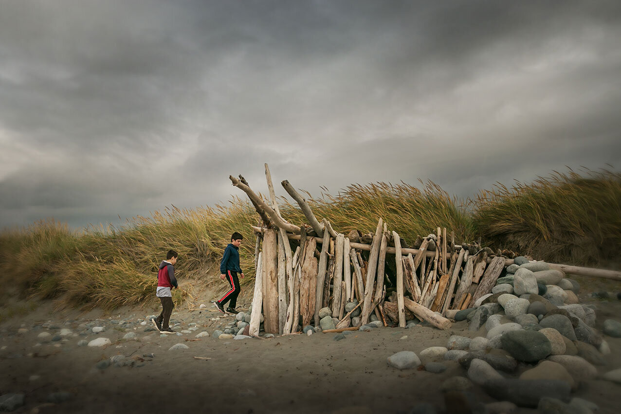 boys-brothers-fort-wood-moody-sky-adventure-explore