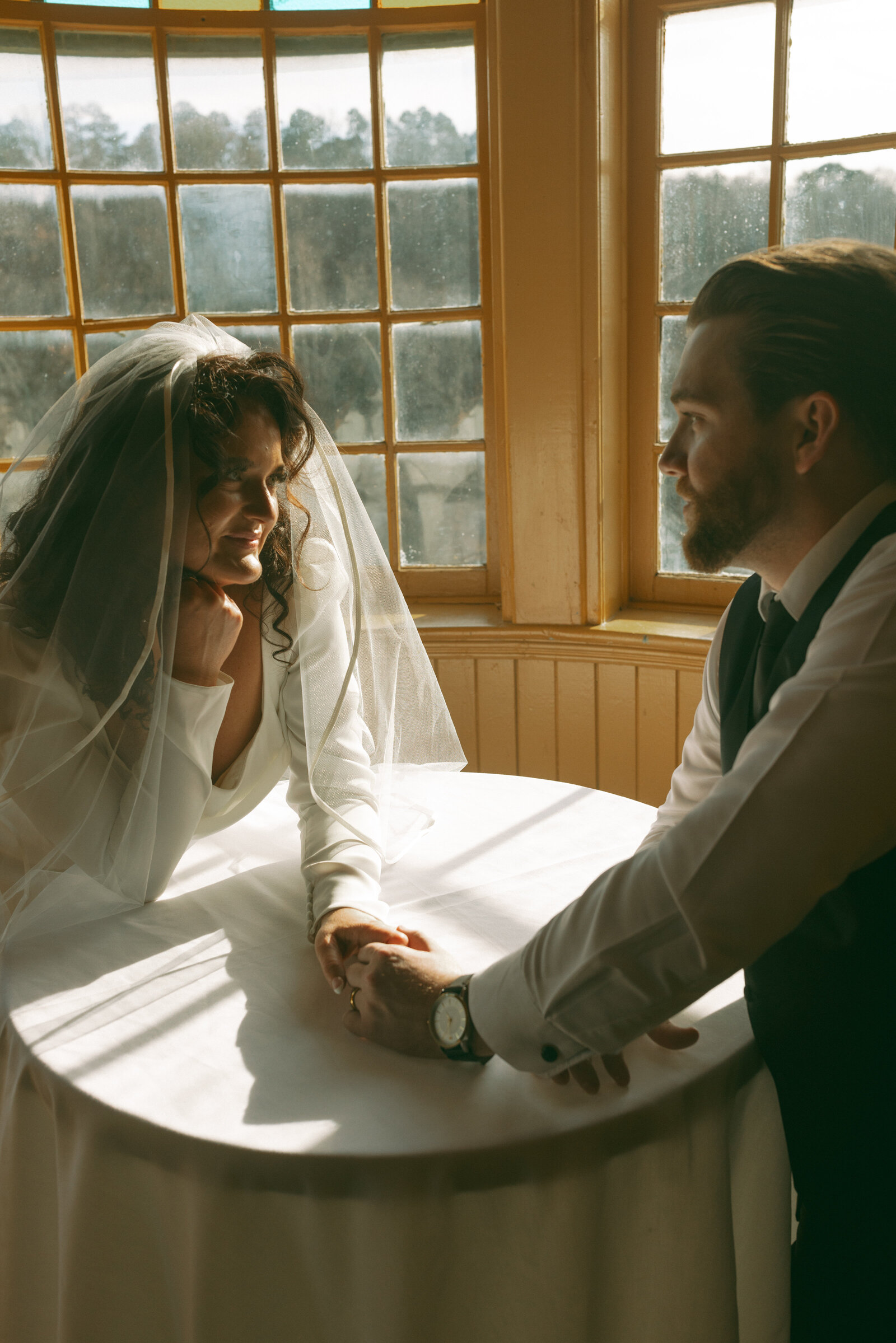 Eureka-springs-arkansas-wedding-photographer-vintage-timeless-romantic--23